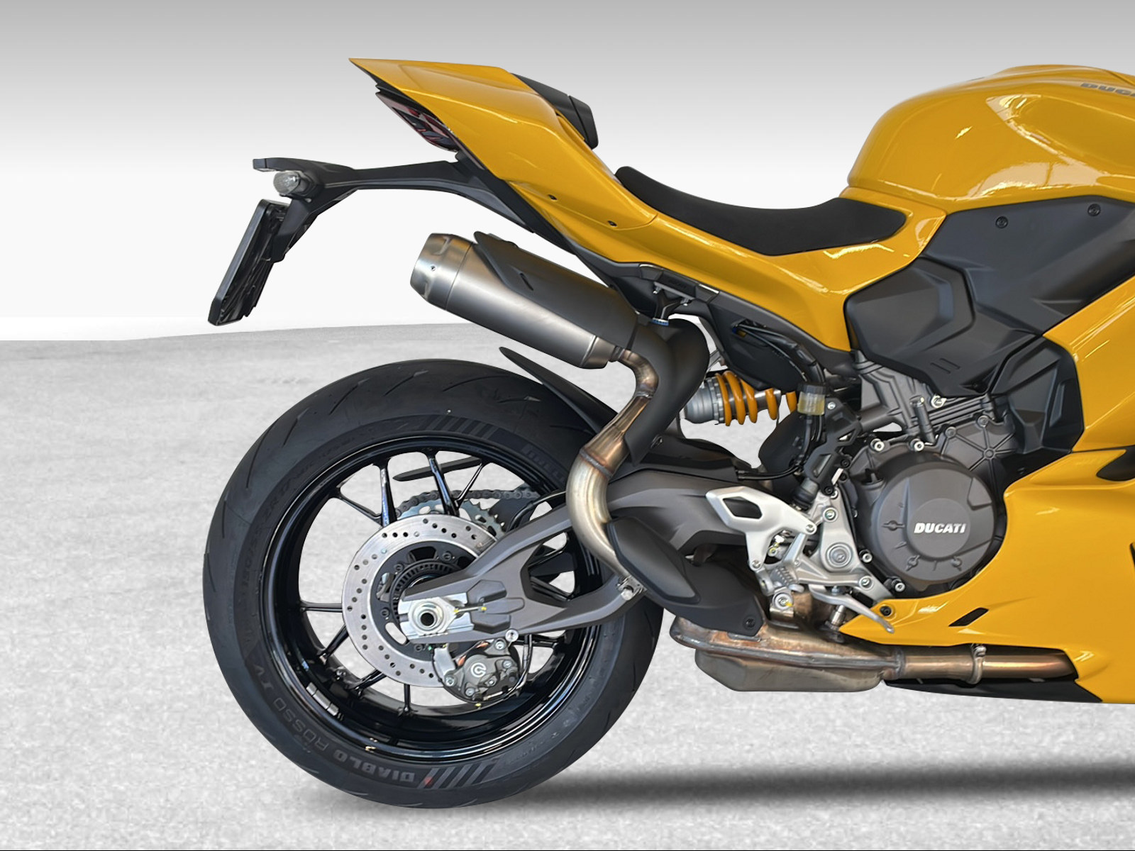 DUCATI 890 Superb. Panigale V2 S 35kW ABS-image-8