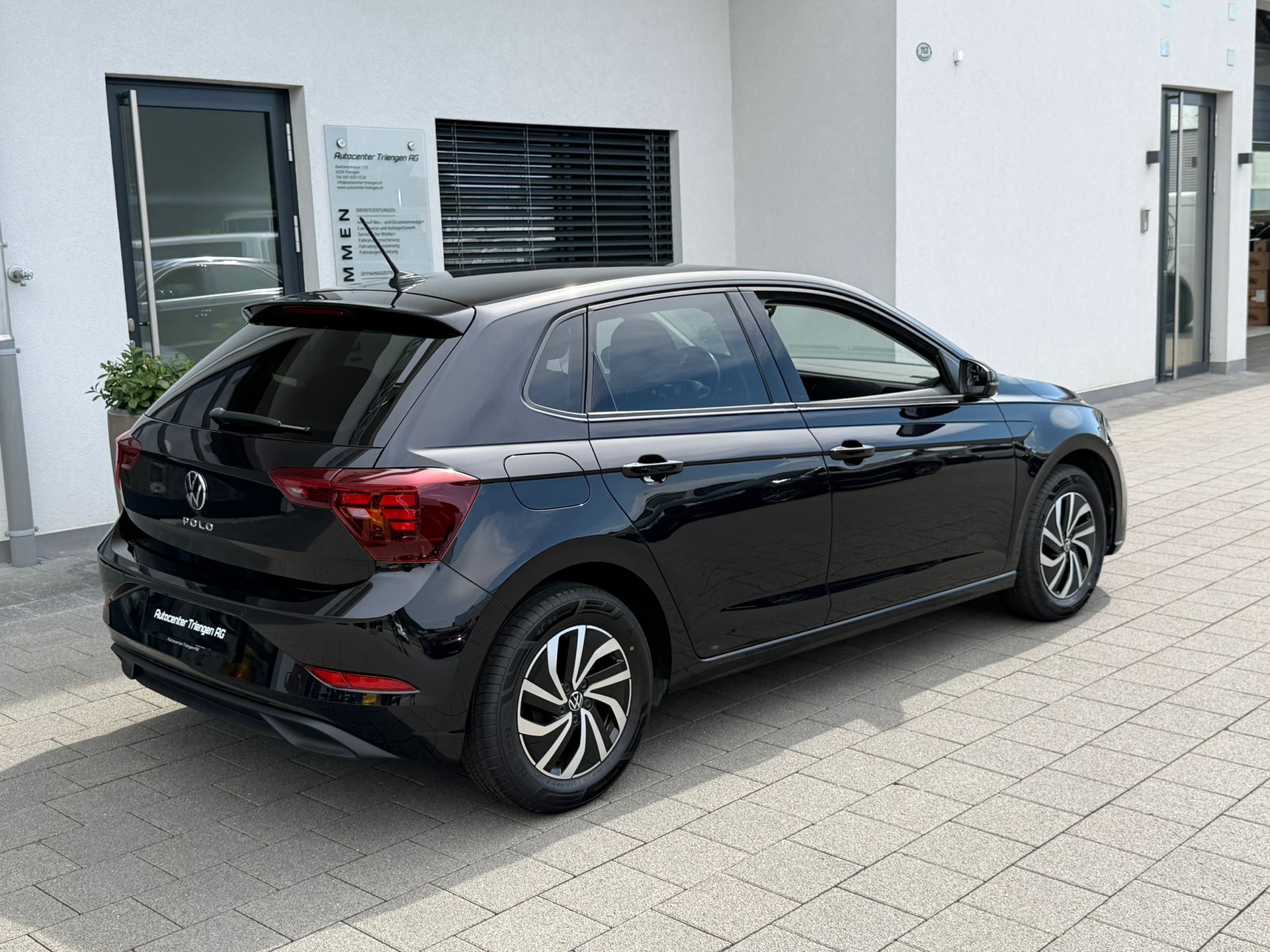 VW Polo 1.0 TSI Life DSG-image-7