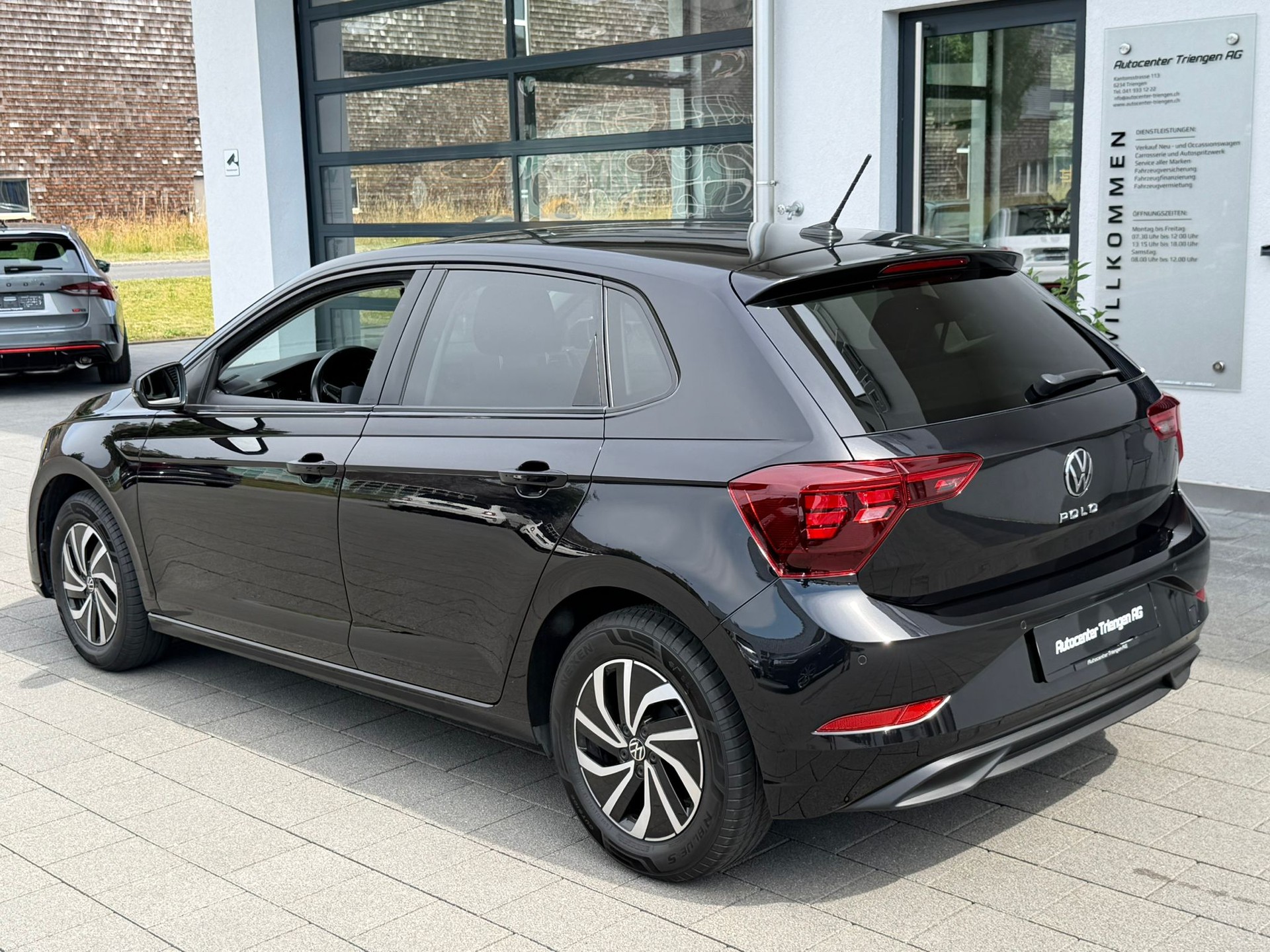 VW Polo 1.0 TSI Life DSG-image-5