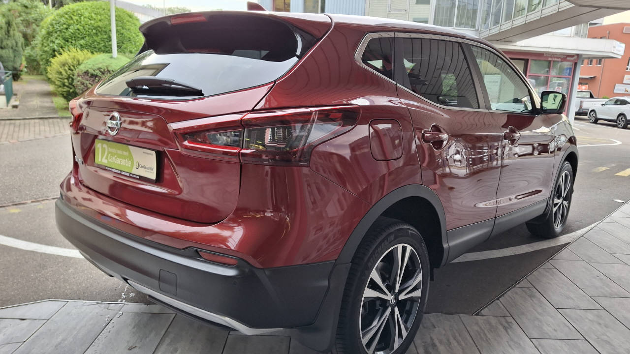 NISSAN Qashqai 1.3 DIG-T 160 Acenta-image-3