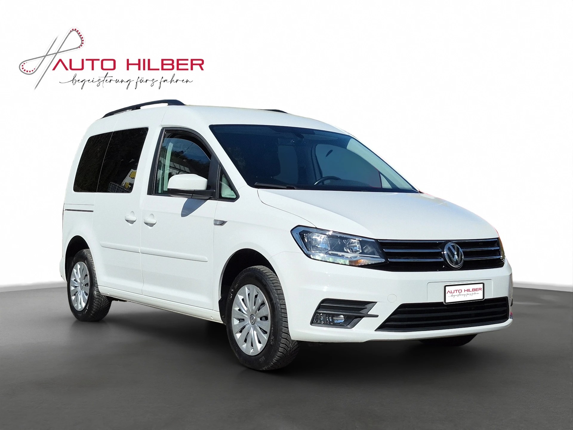 VW Caddy 2.0 TDI Liberty DSG-image-11