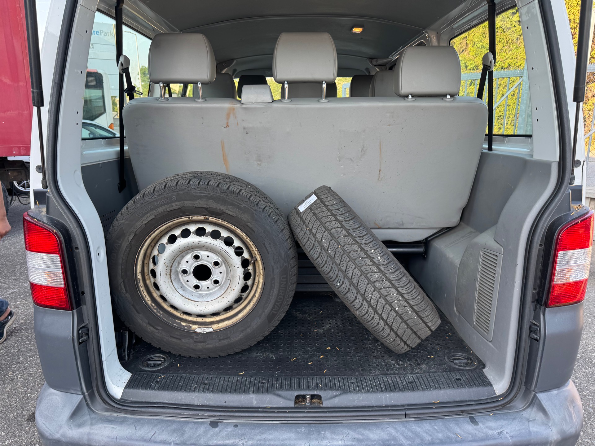 VW T5 2.0 TDI BMT 4Motion-image-5