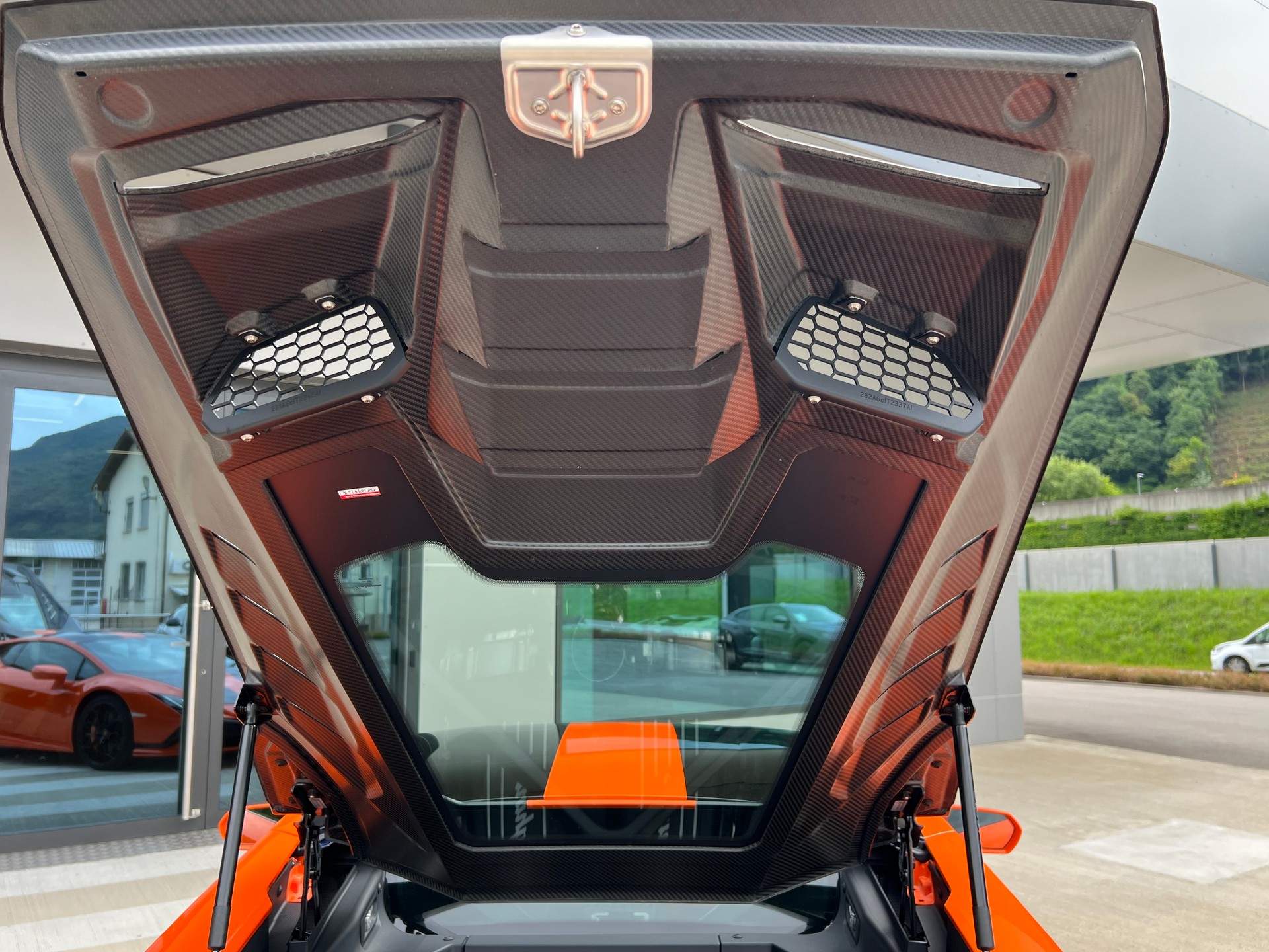 LAMBORGHINI Huracan Tecnica MY24 Selezione Certified Pre-Owned Certifications: 150-point check list Lamborghini Lugano-image-10