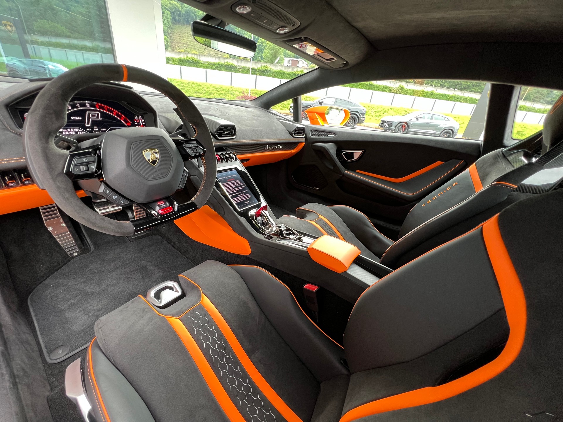 LAMBORGHINI Huracan Tecnica MY24 Selezione Certified Pre-Owned Certifications: 150-point check list Lamborghini Lugano-image-15