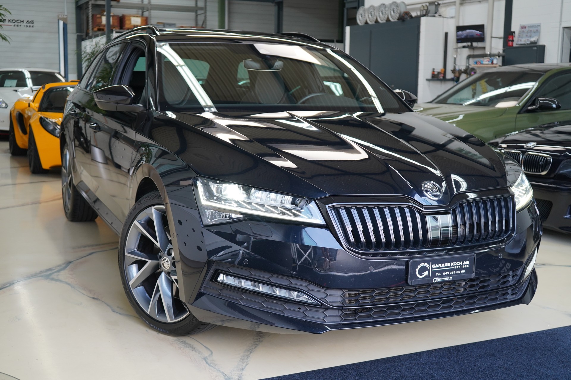 SKODA Superb Combi 2.0 TSI SportLine Plus 4x4 DSG-image-10
