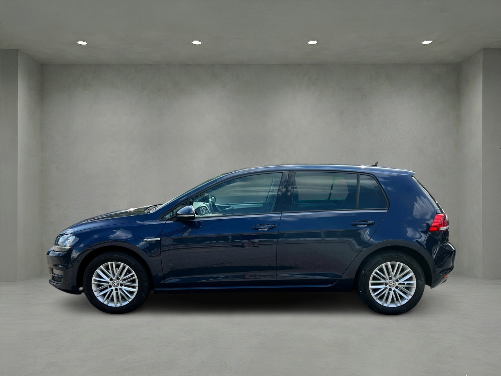 VW Golf 1.4 TSI Cup-showroom-element-1