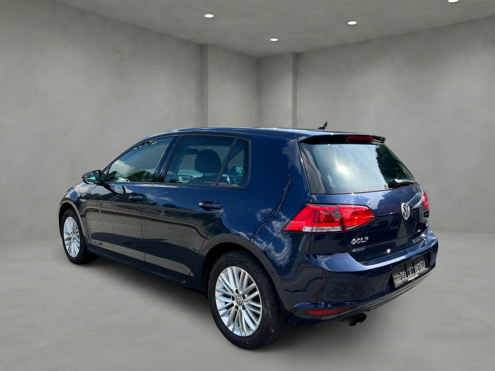 VW Golf 1.4 TSI Cup-showroom-element-2