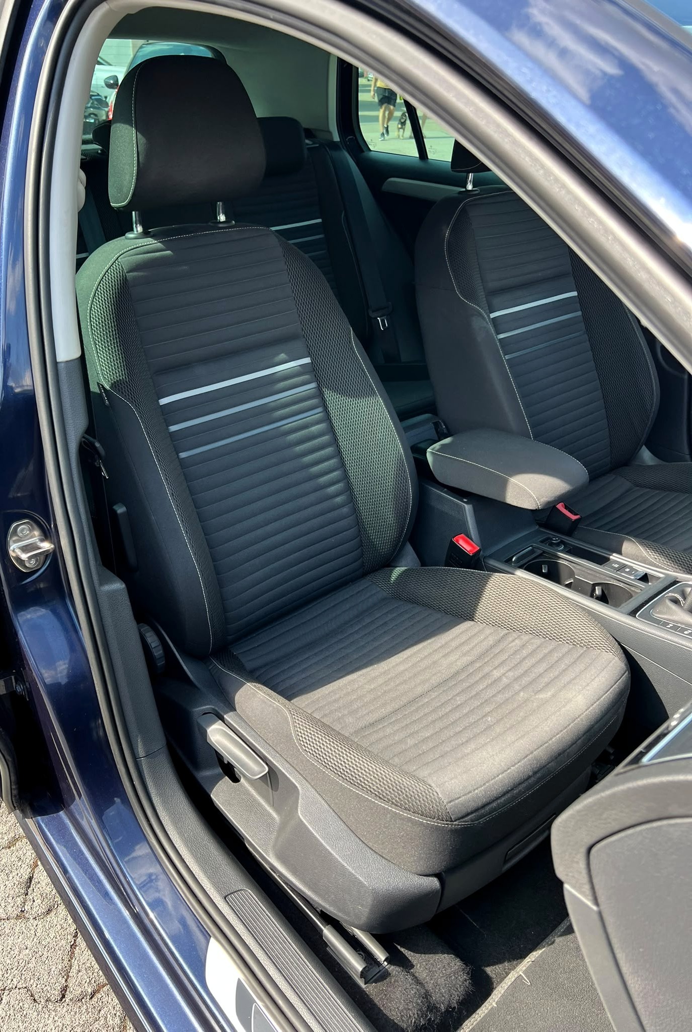 VW Golf 1.4 TSI Cup-image-11