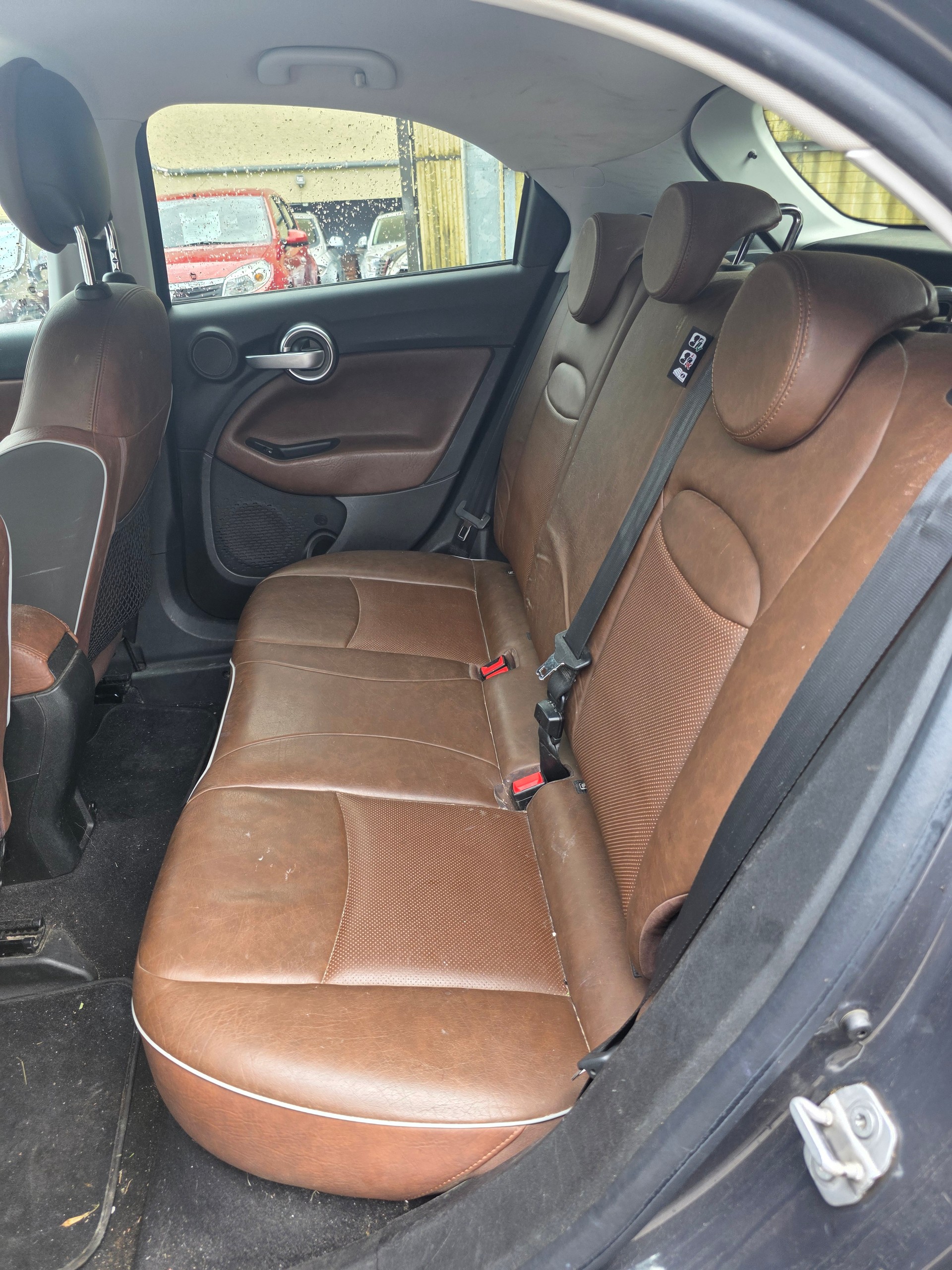 FIAT 500X 1.4T Cross 4x4 Automatic-image-9
