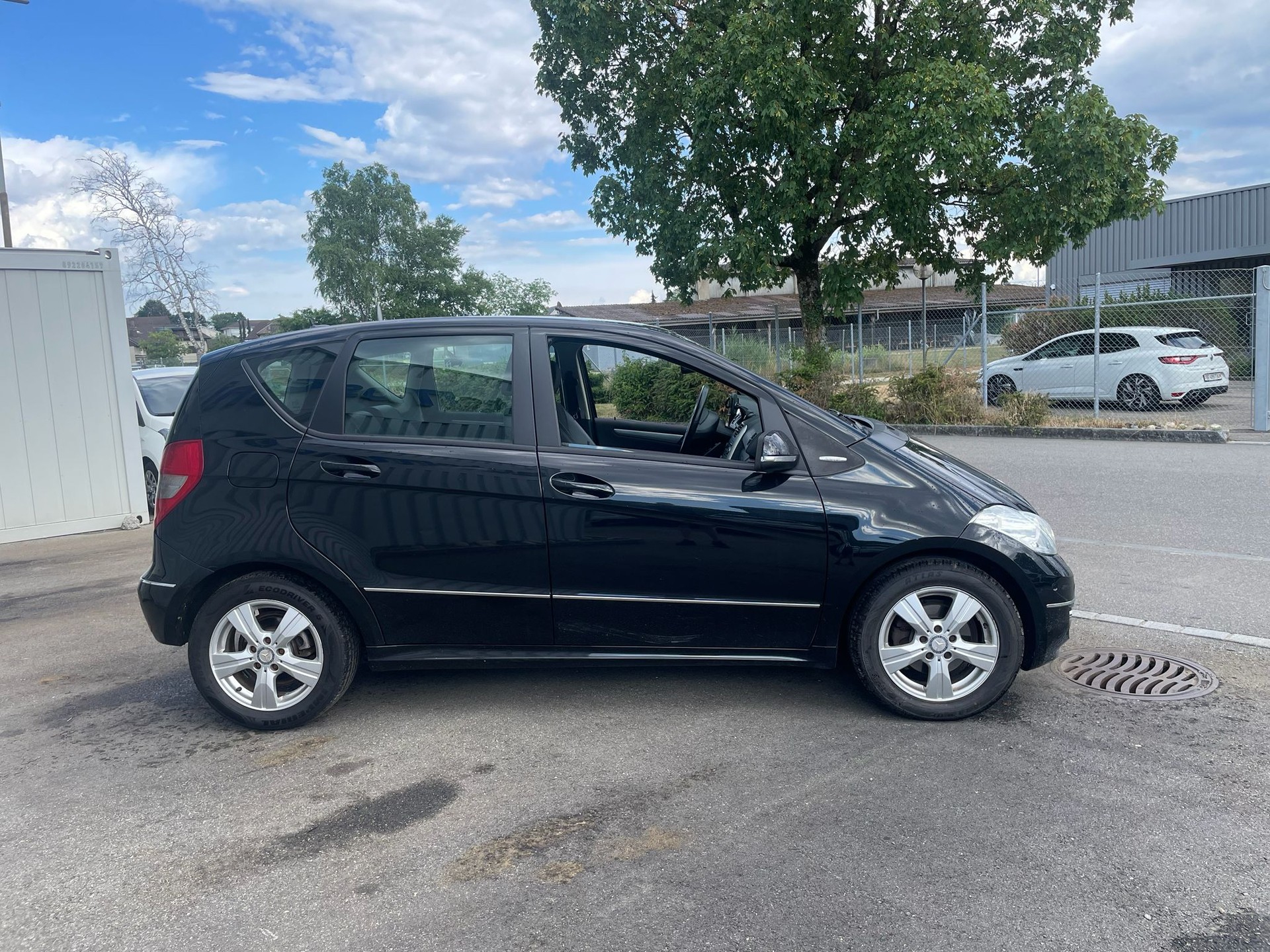 MERCEDES-BENZ A 200 Avantgarde Autotronic-image-2
