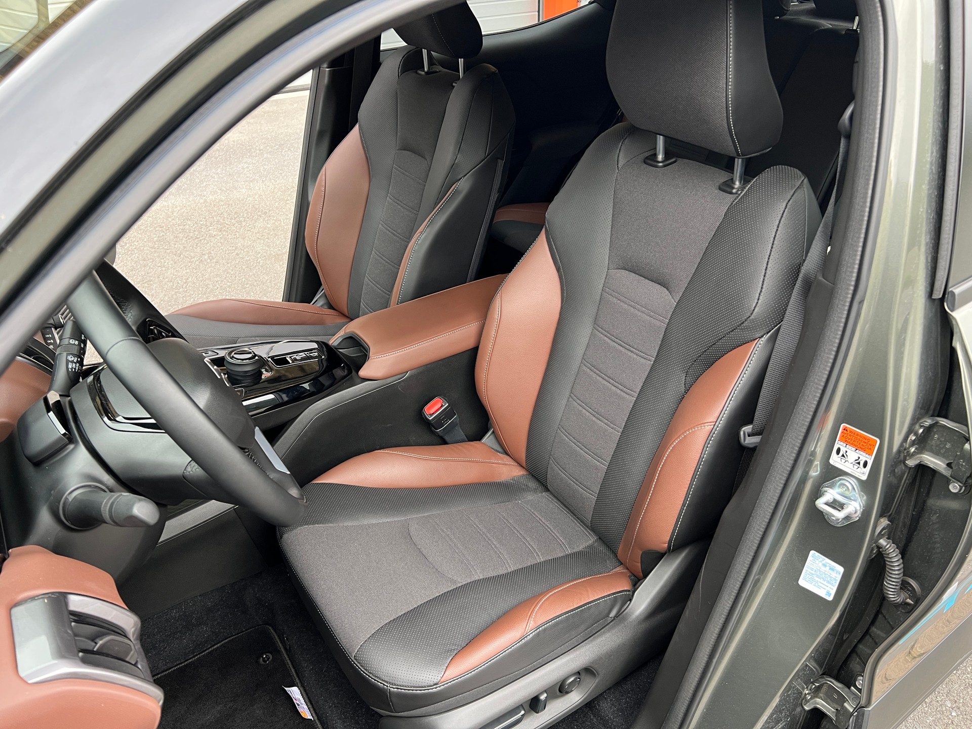 SUZUKI e Vitara Compact Top 4x4-image-5
