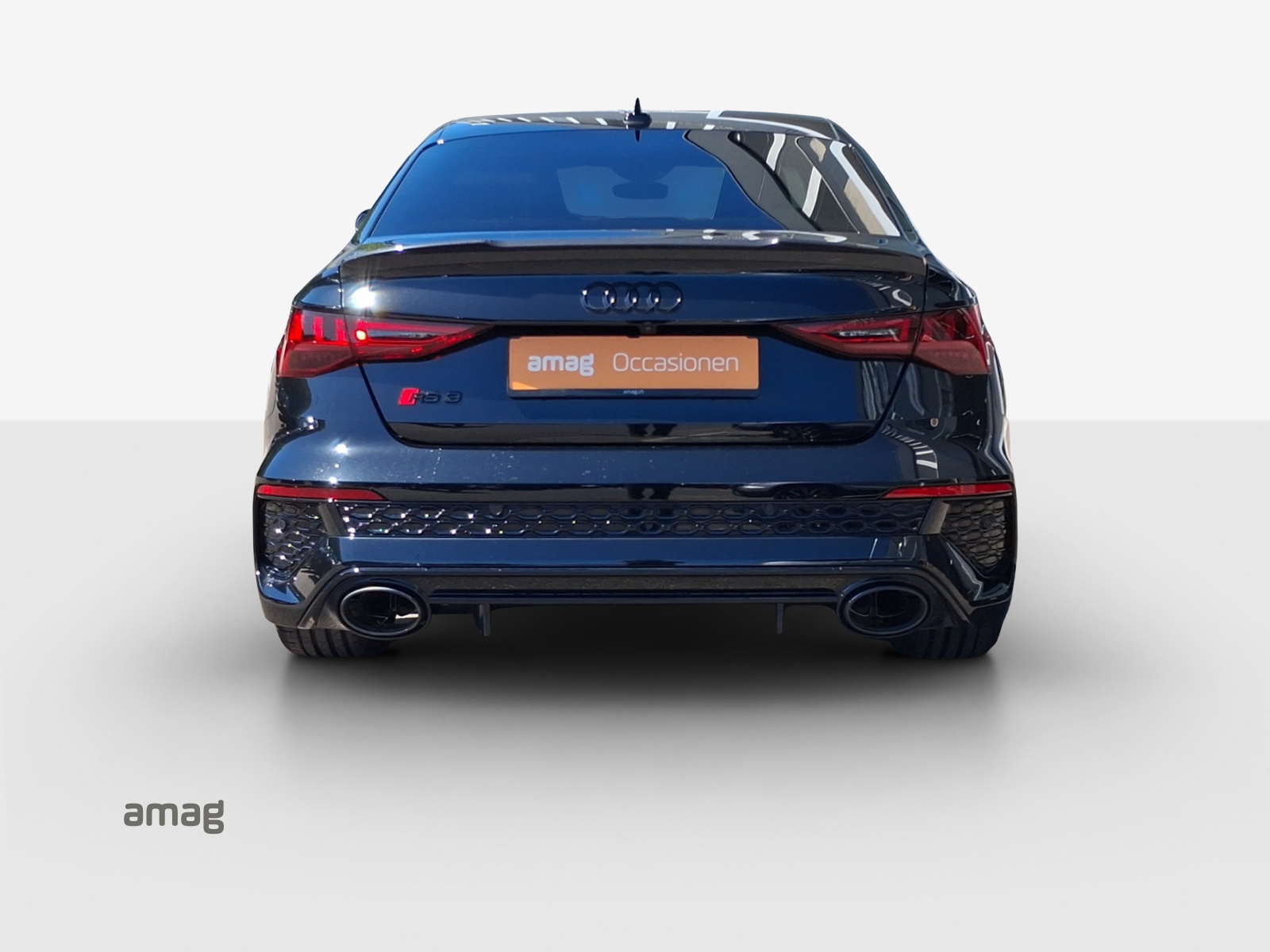AUDI RS3 Limousine 2.5 TSI quattro S-tronic-image-3