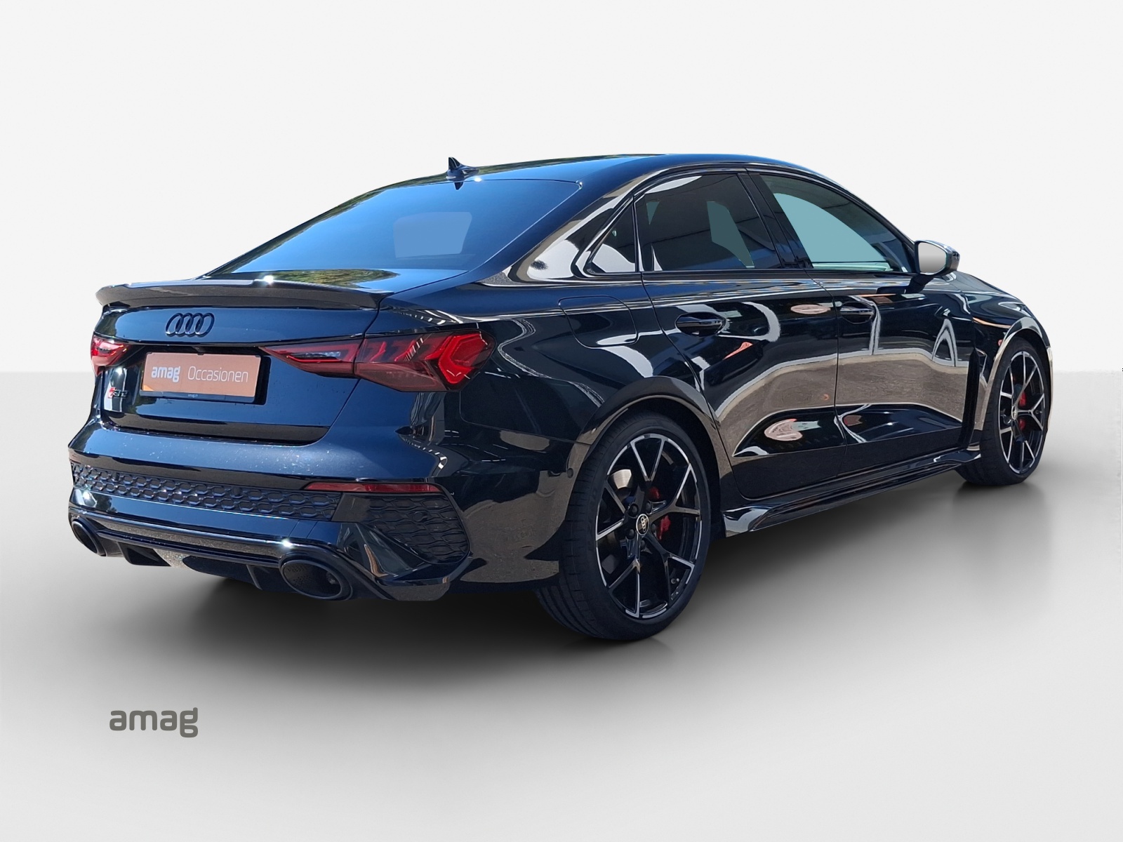 AUDI RS3 Limousine 2.5 TSI quattro S-tronic-image-4