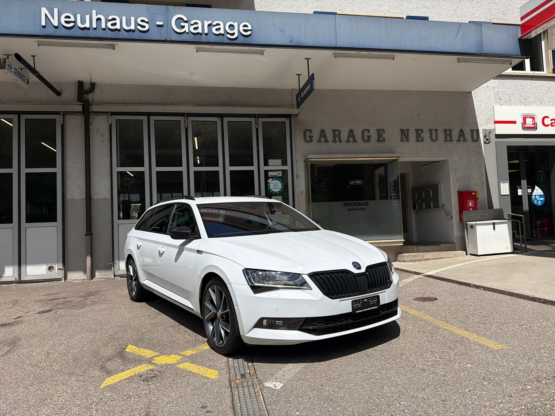 SKODA Superb Combi 2.0 TDi SportLine+ 4x4 DSG