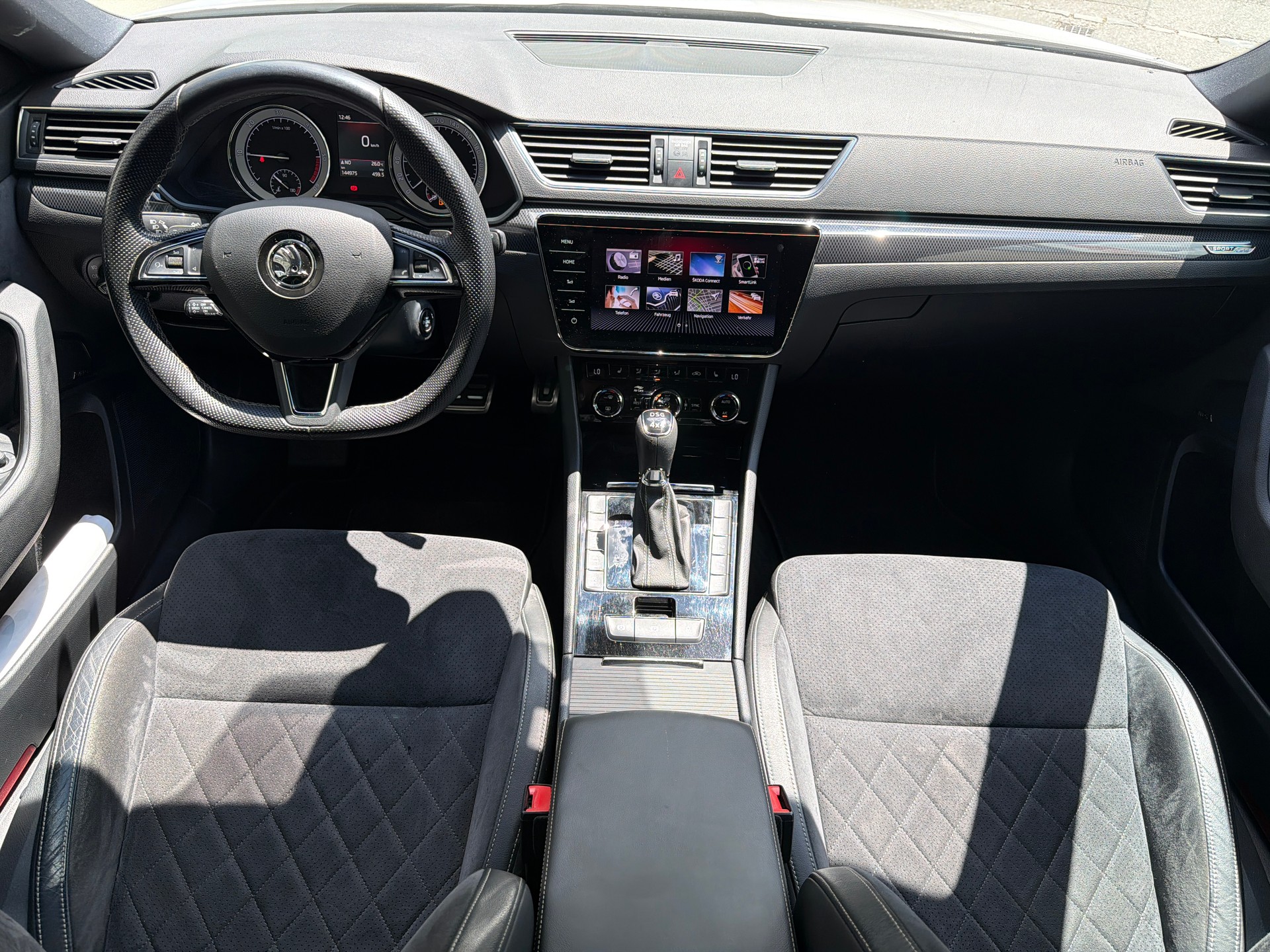 SKODA Superb Combi 2.0 TDi SportLine+ 4x4 DSG-image-12
