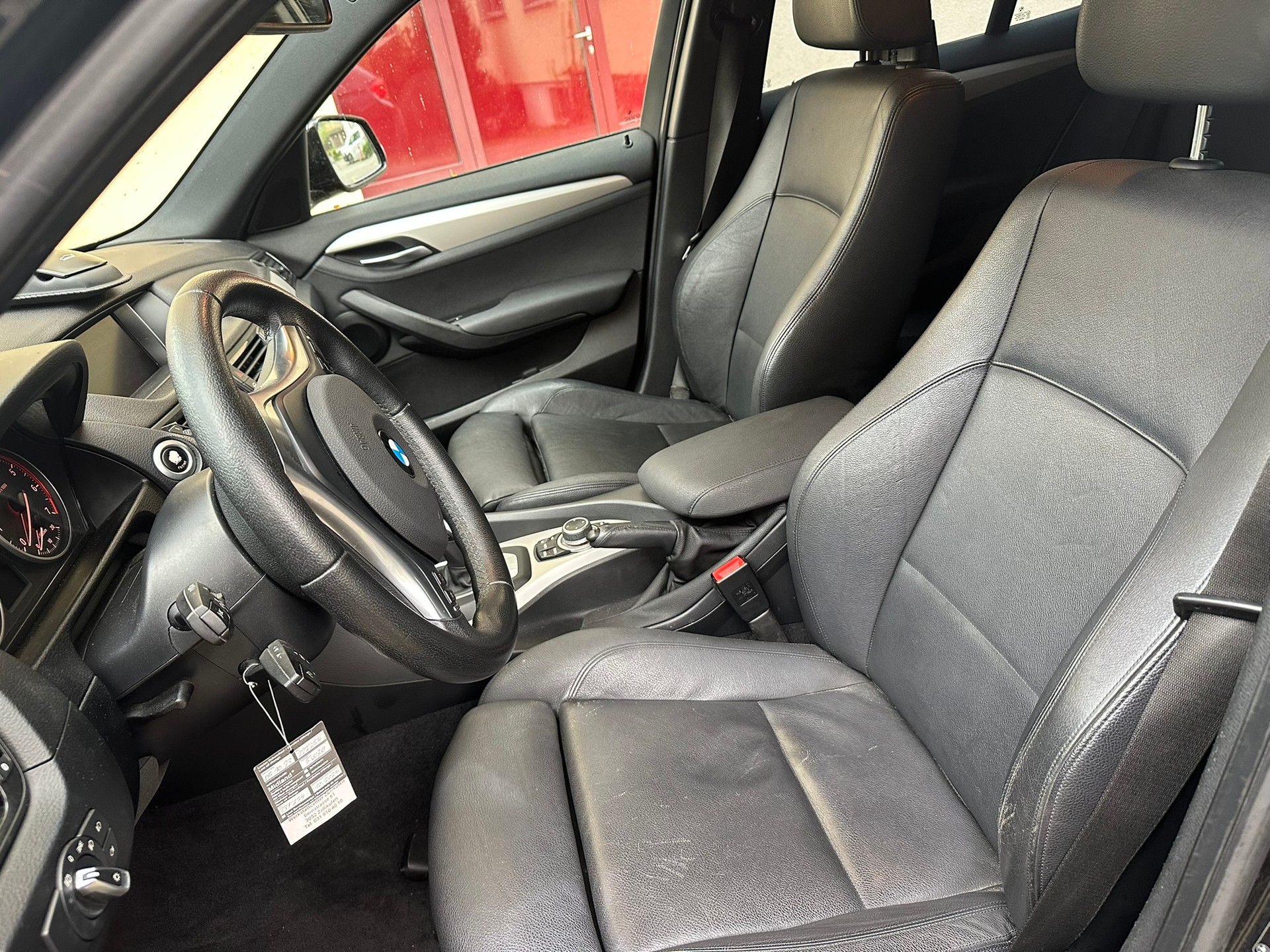BMW X1-image-3