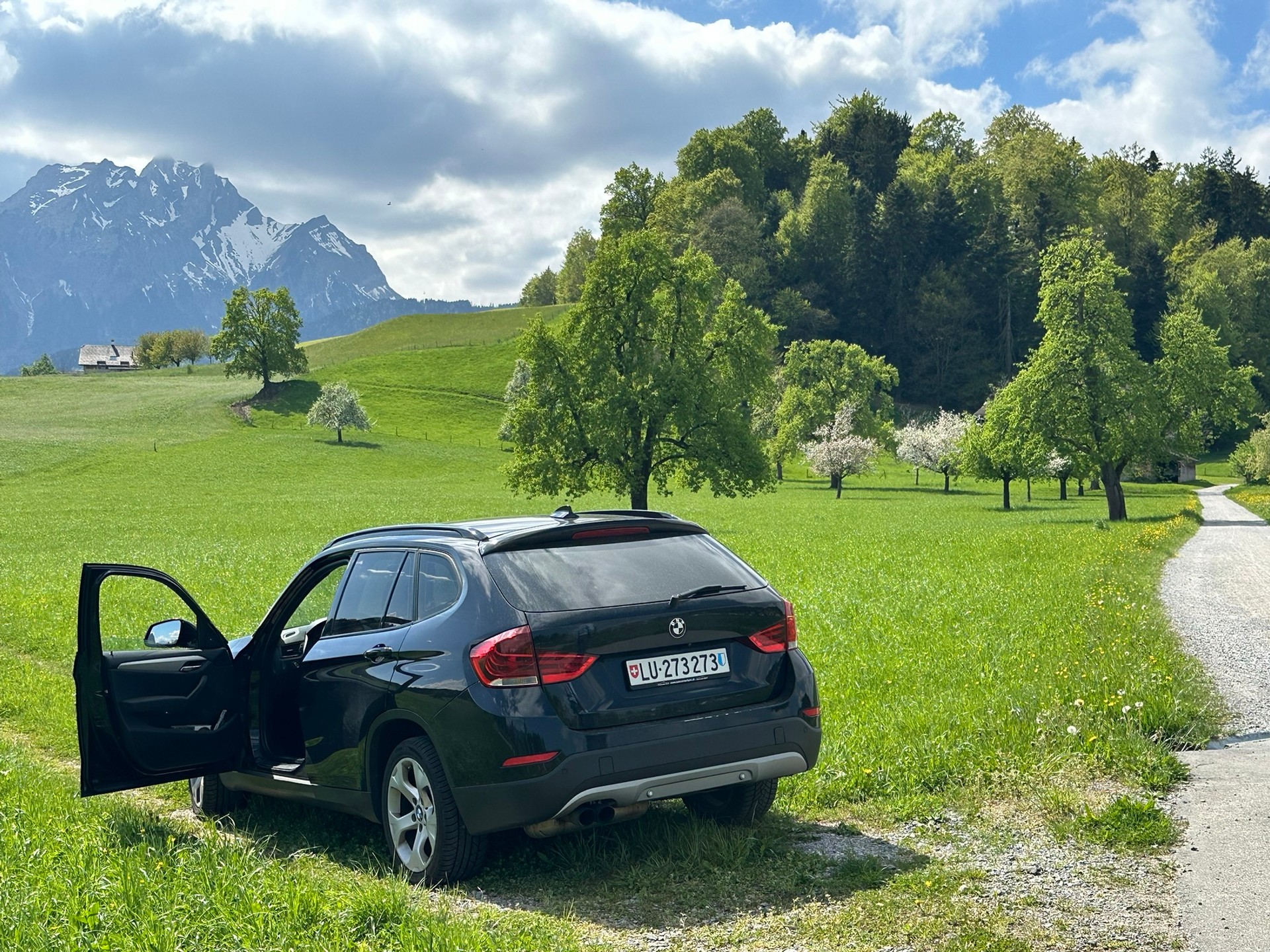 BMW X1-image-1