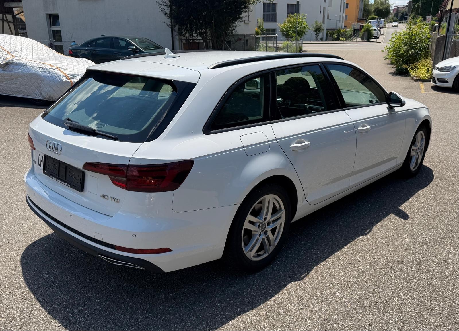 AUDI A4 Avant 40 TDI S-tronic-image-5