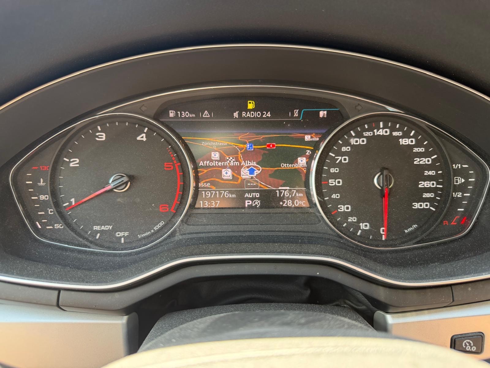 AUDI A4 Avant 40 TDI S-tronic-image-7