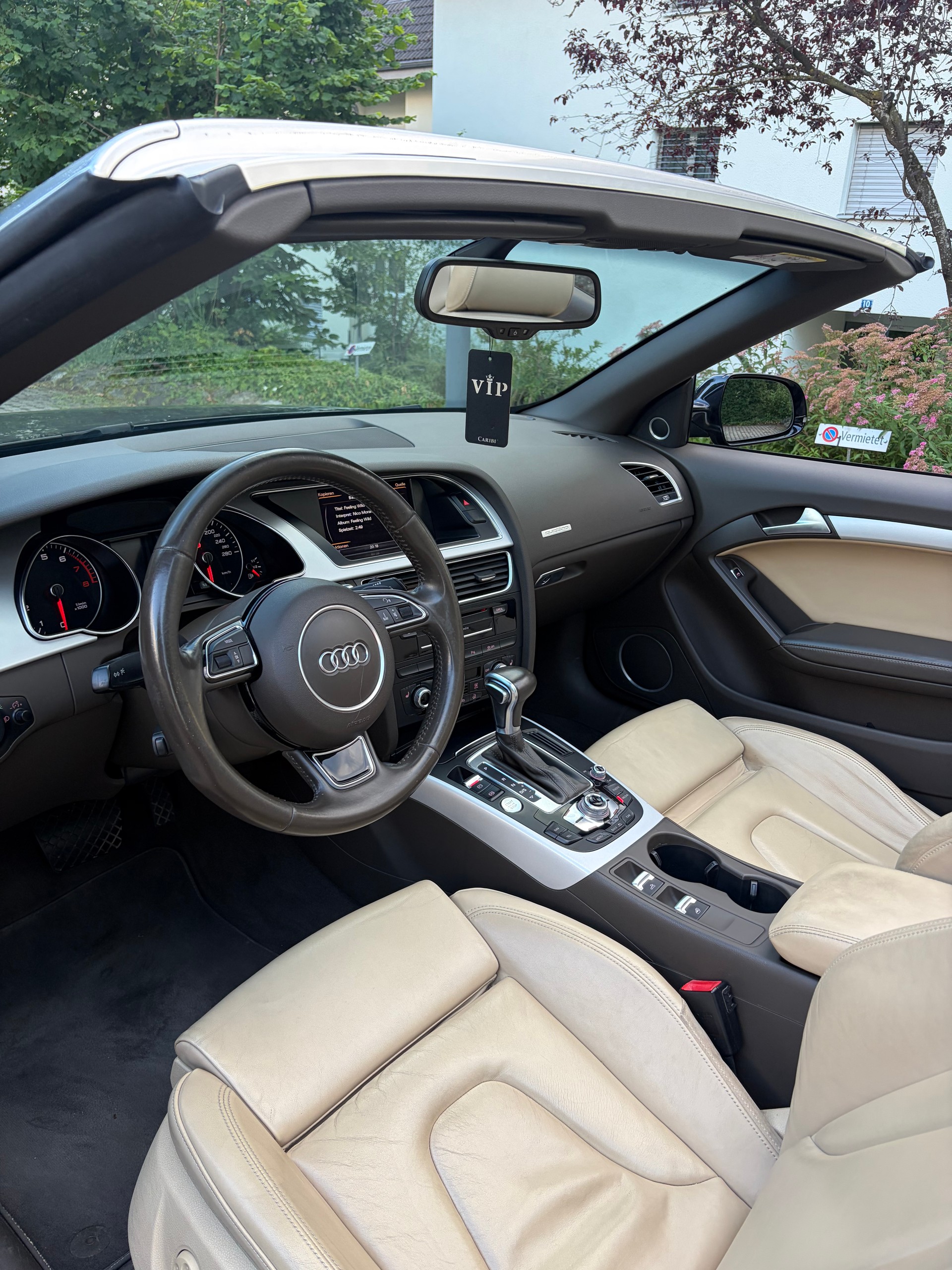 AUDI 3.0 V6 TFSI quattro S-Tronic-image-3