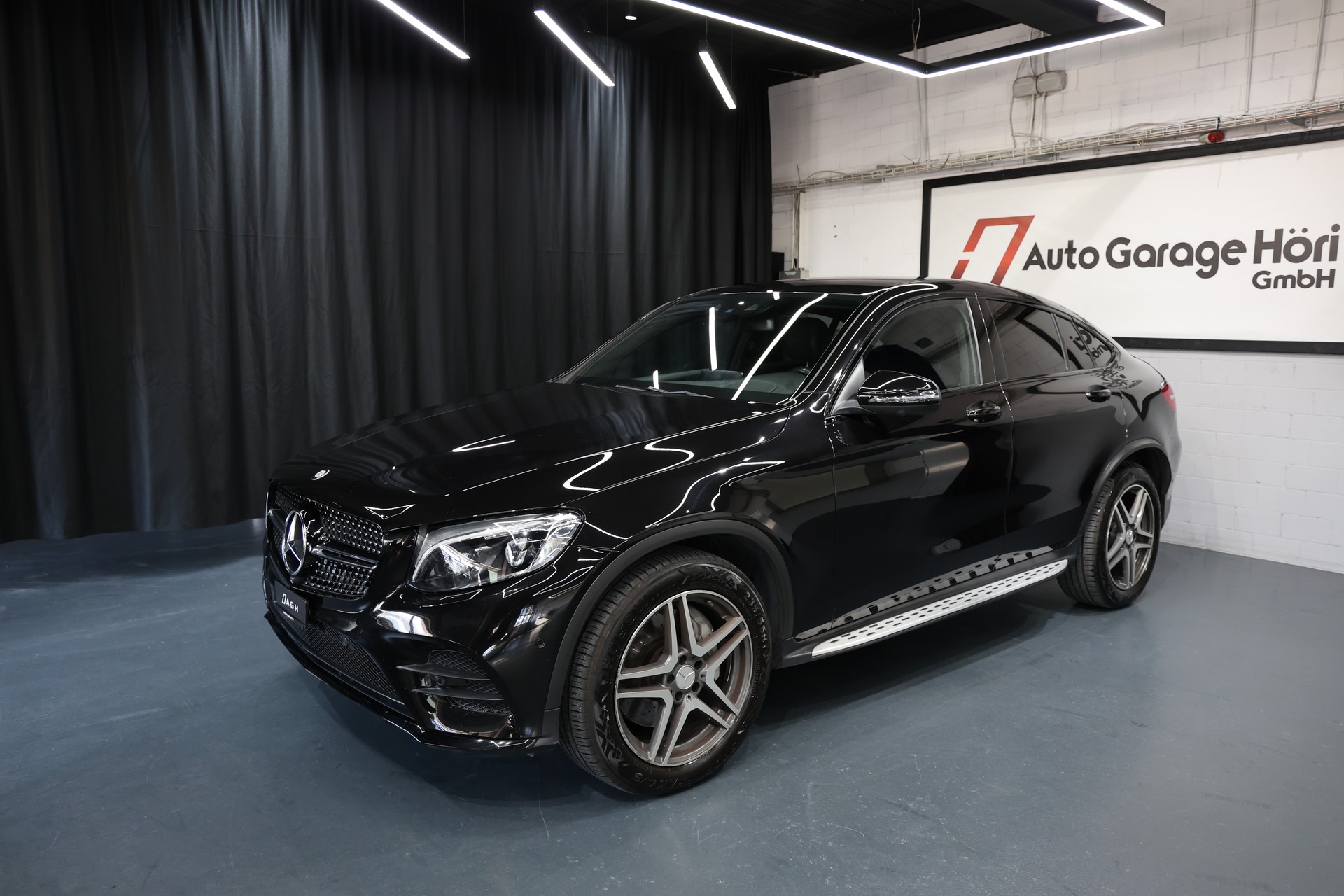 MERCEDES-BENZ GLC Coupé 250 d AMG Line 4Matic 9G-Tronic-showroom-element-2