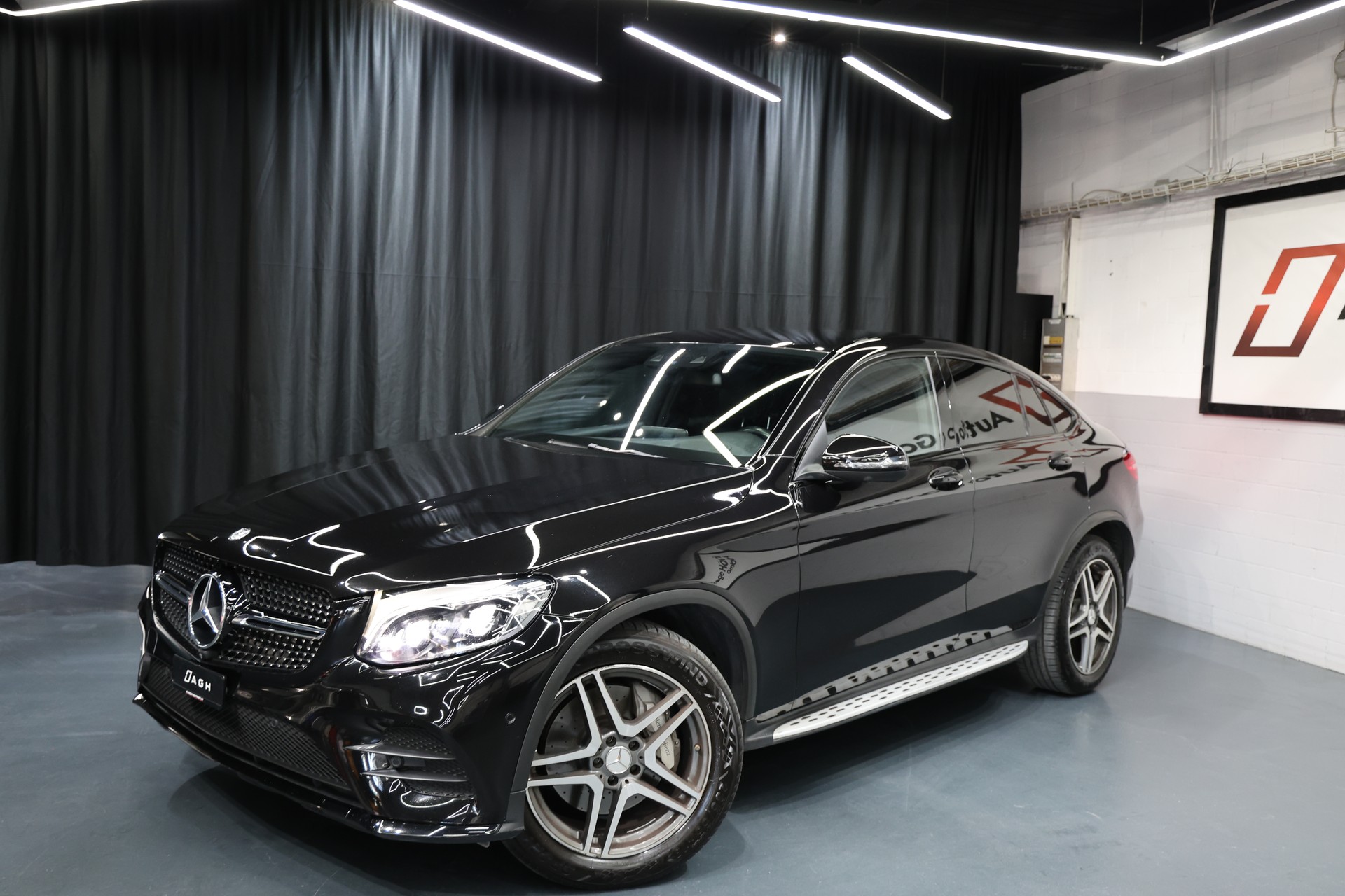 MERCEDES-BENZ GLC Coupé 250 d AMG Line 4Matic 9G-Tronic-image-9