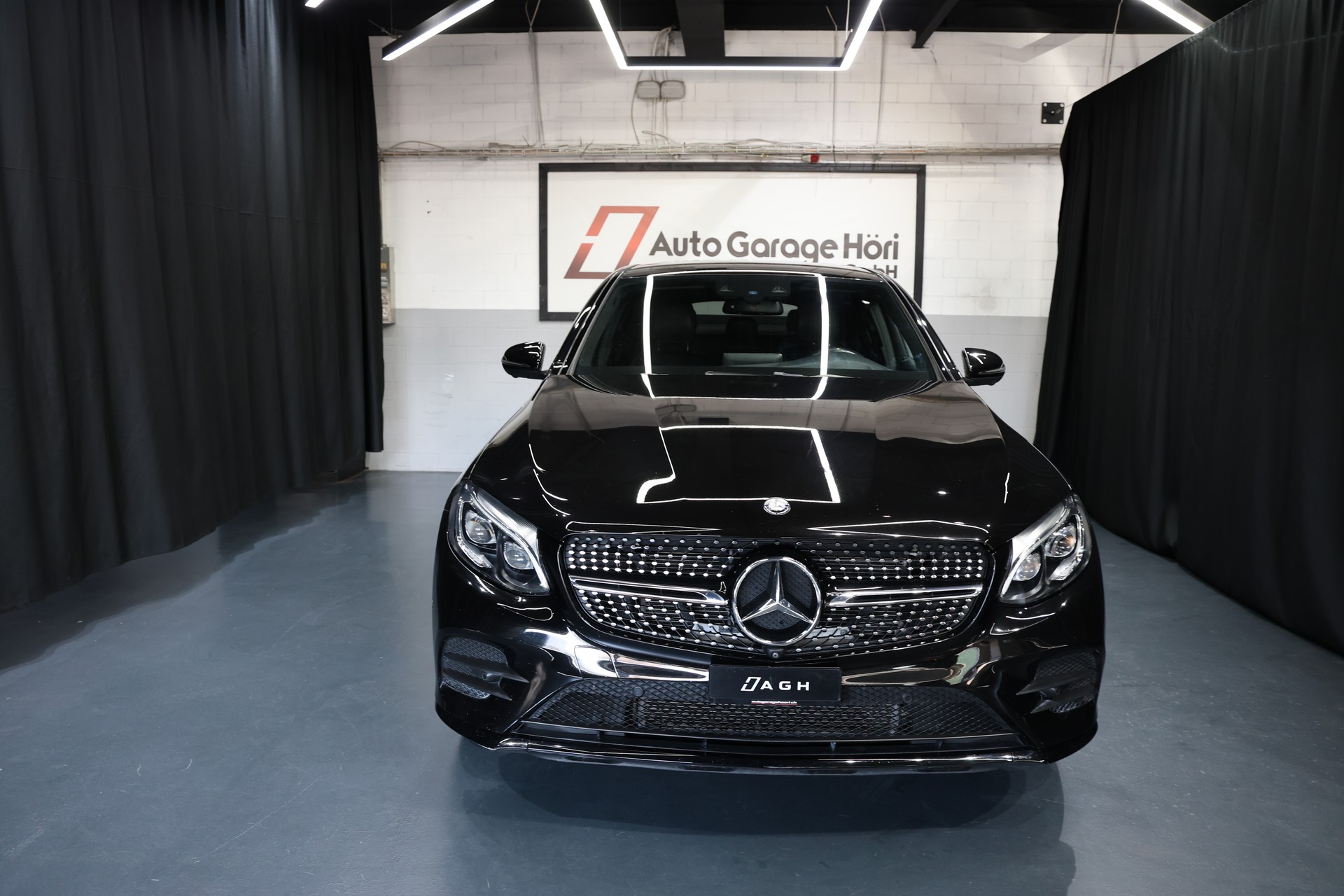 MERCEDES-BENZ GLC Coupé 250 d AMG Line 4Matic 9G-Tronic-image-5