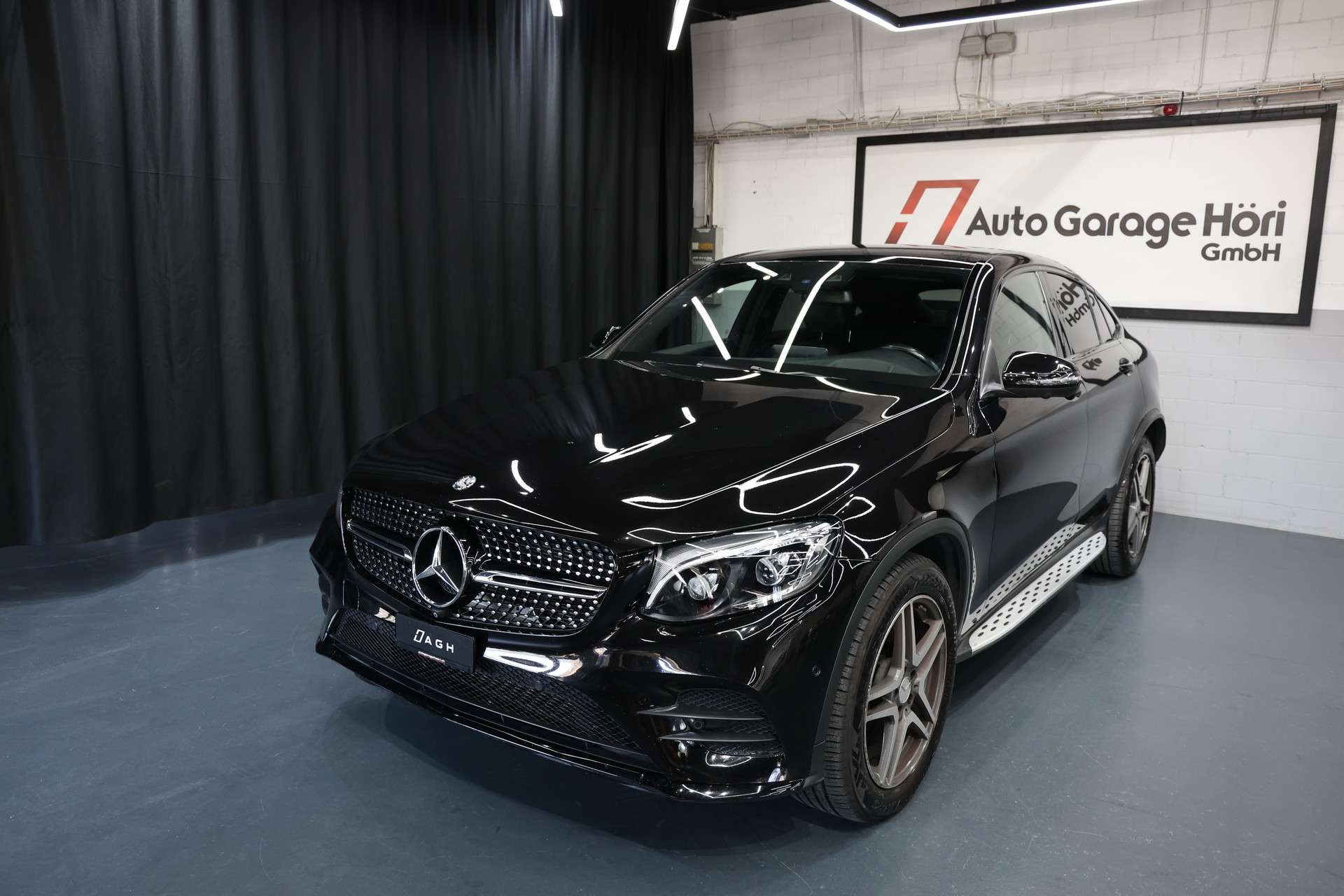 MERCEDES-BENZ GLC Coupé 250 d AMG Line 4Matic 9G-Tronic-showroom-element-1