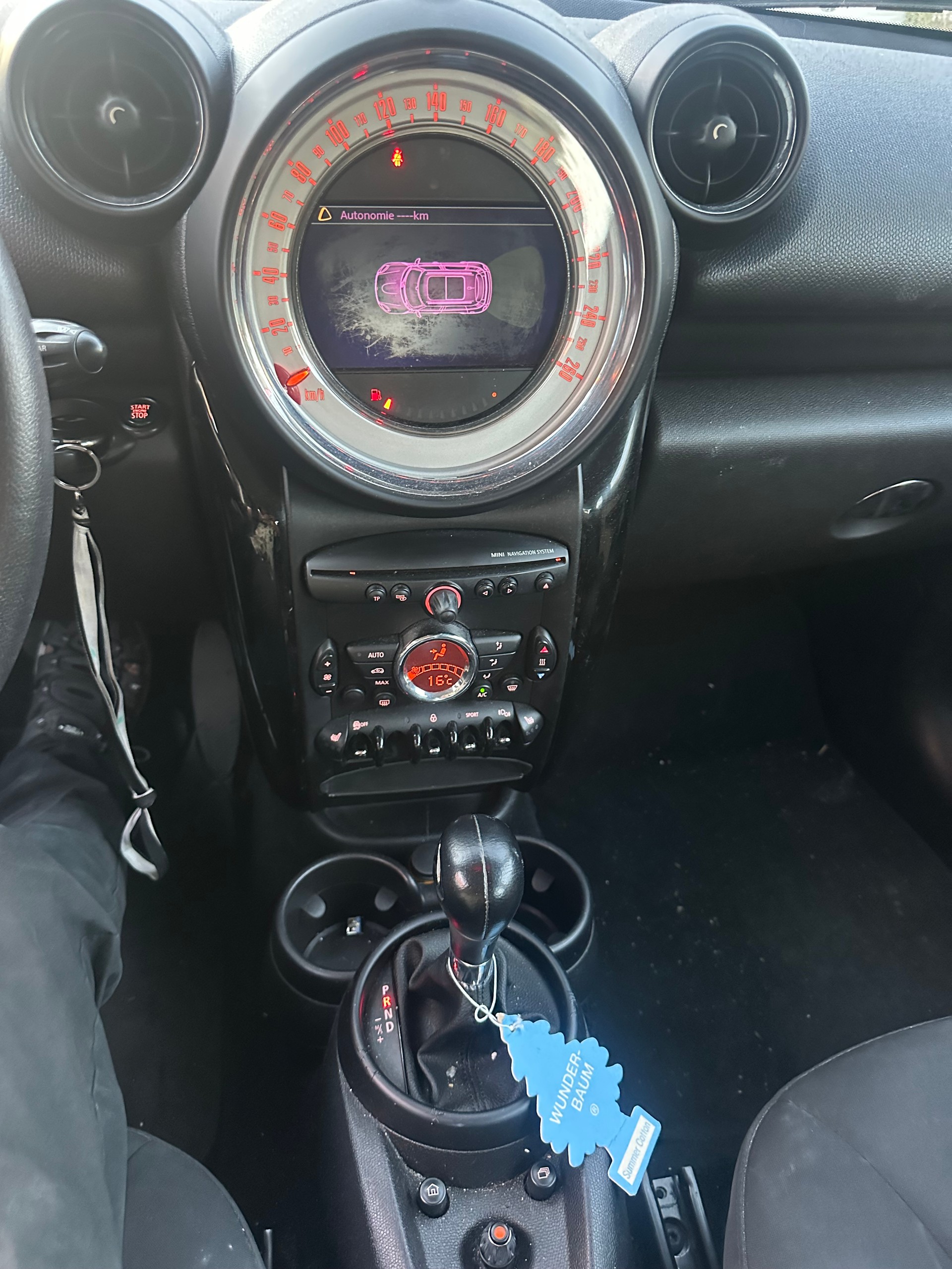 MINI Countryman Cooper ALL4 Steptronic-image-5