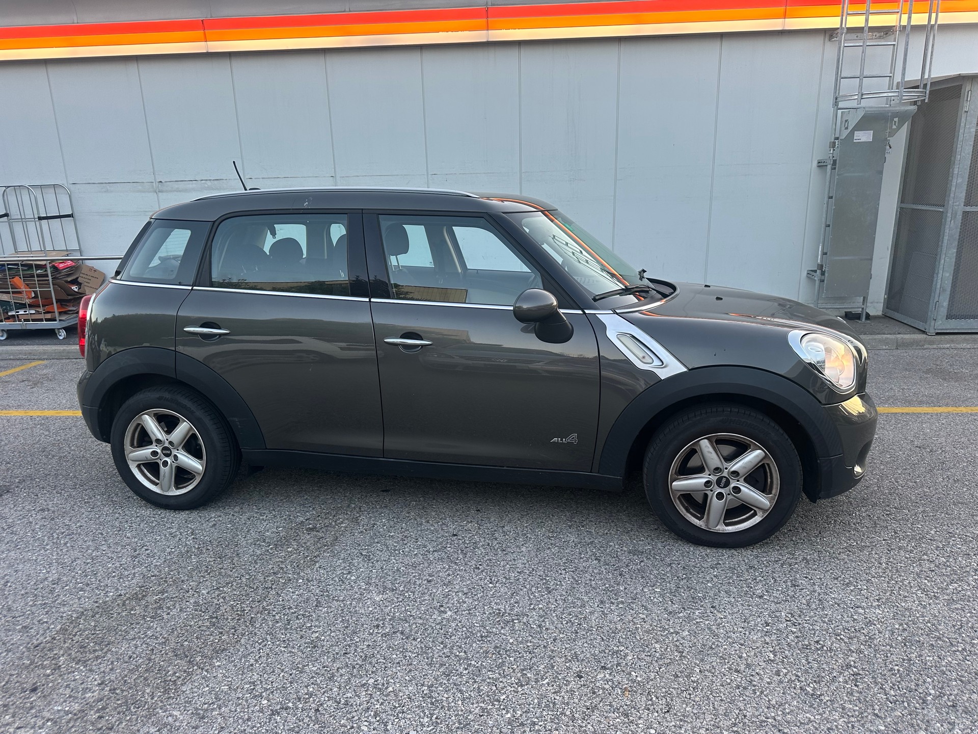 MINI Countryman Cooper ALL4 Steptronic-image-9