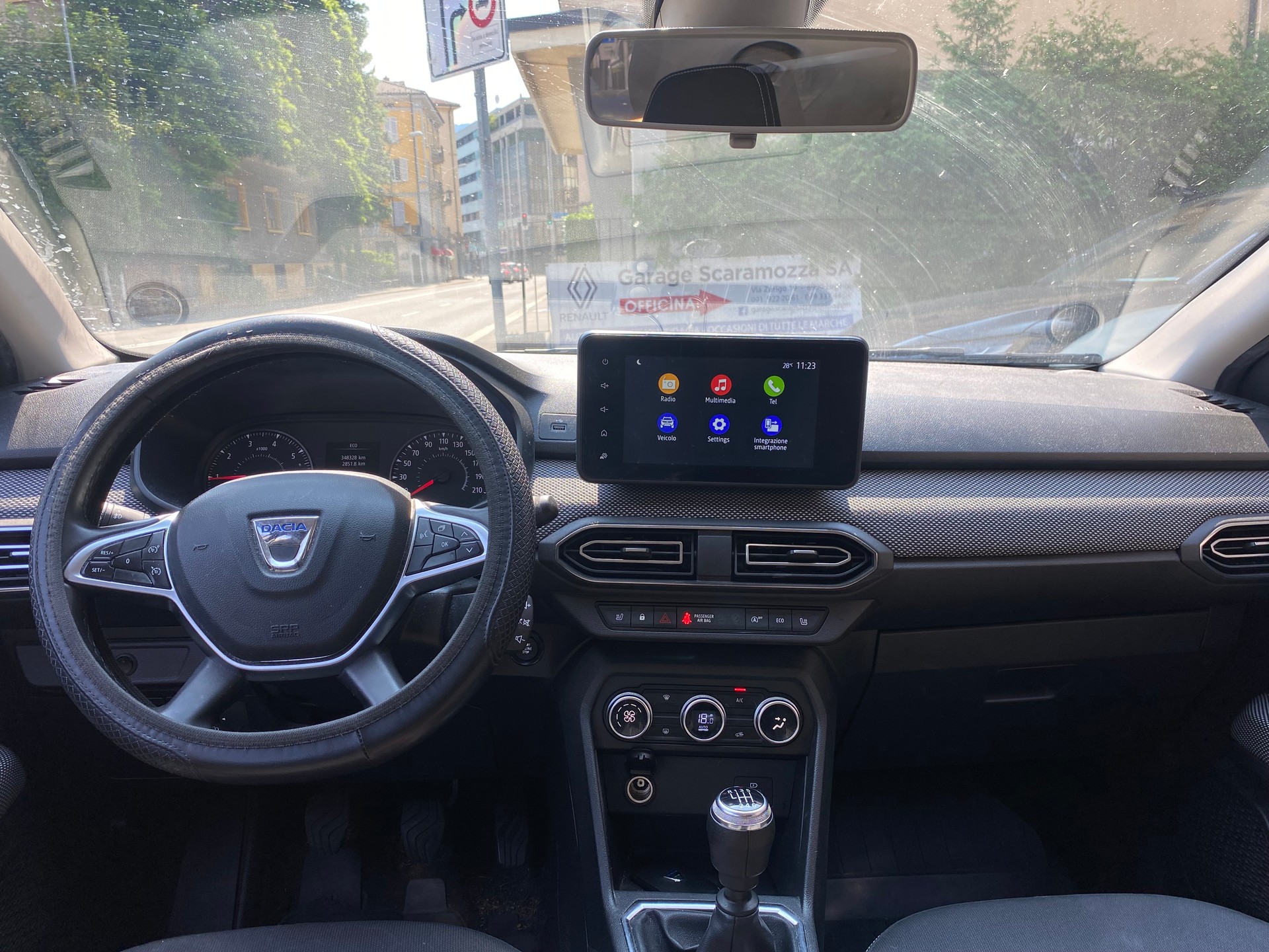 DACIA Jogger TCe 110 Extreme-image-9