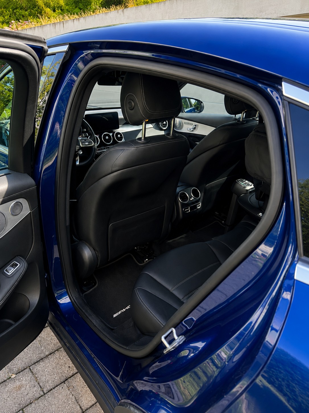 MERCEDES-BENZ GLC 400 d AMG Line 4m-image-9