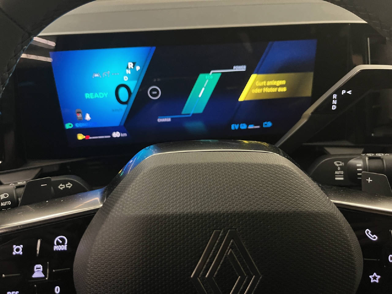 RENAULT Austral 1.2 E-Tech techno-image-12