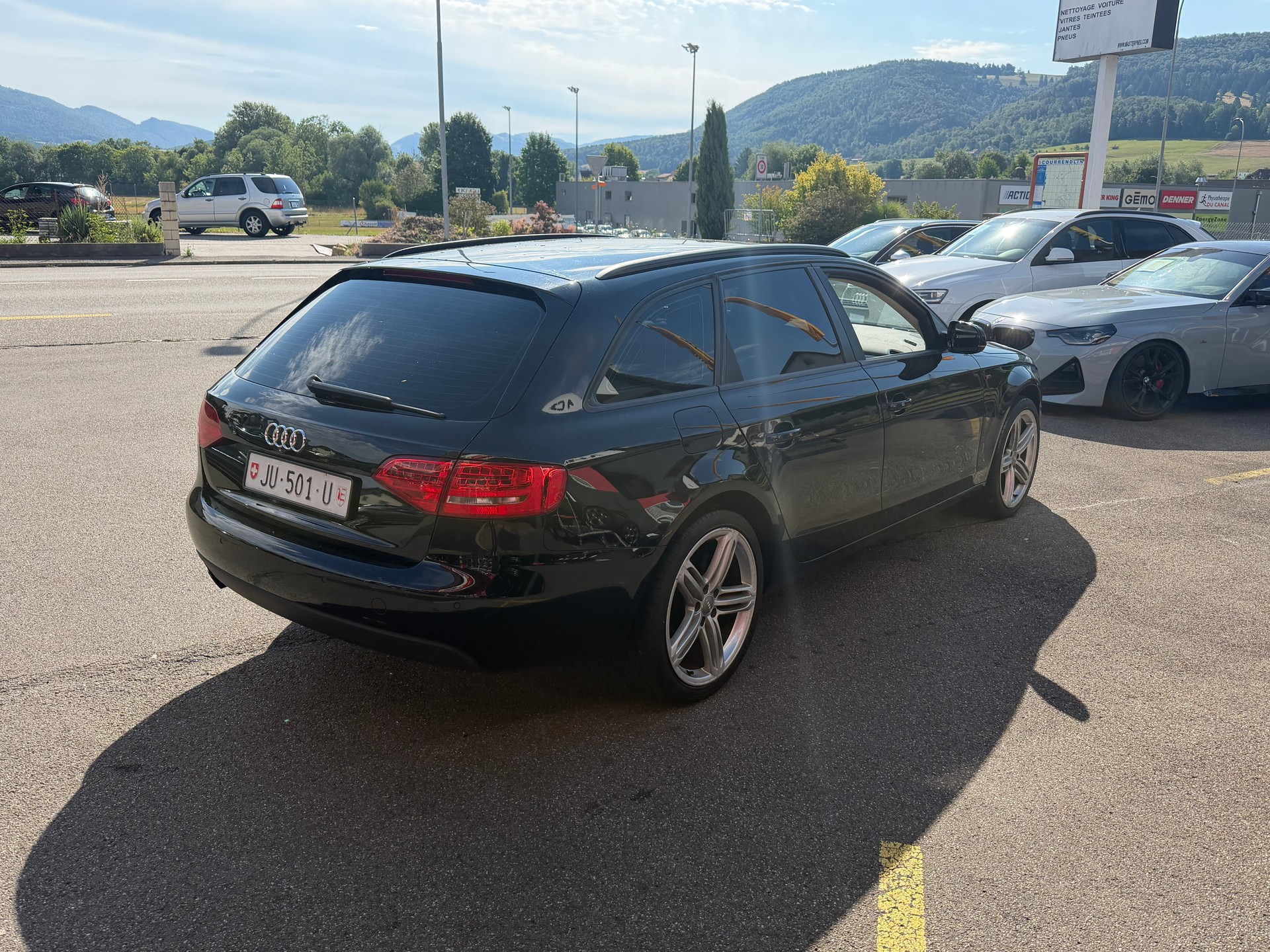 AUDI A4 Avant 2.0 TDI multitronic-image-5