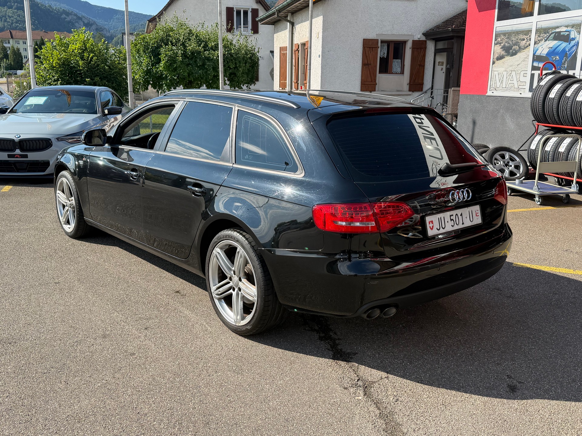 AUDI A4 Avant 2.0 TDI multitronic-image-2
