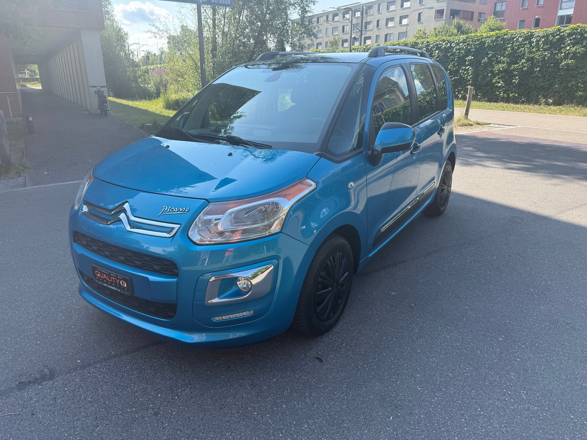 CITROEN C3 Picasso 1.4i 16V Exclusive-showroom-element-1