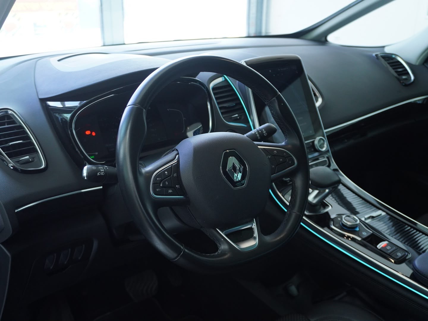 RENAULT Espace 2.0 dCi Intens EDC 6-image-2