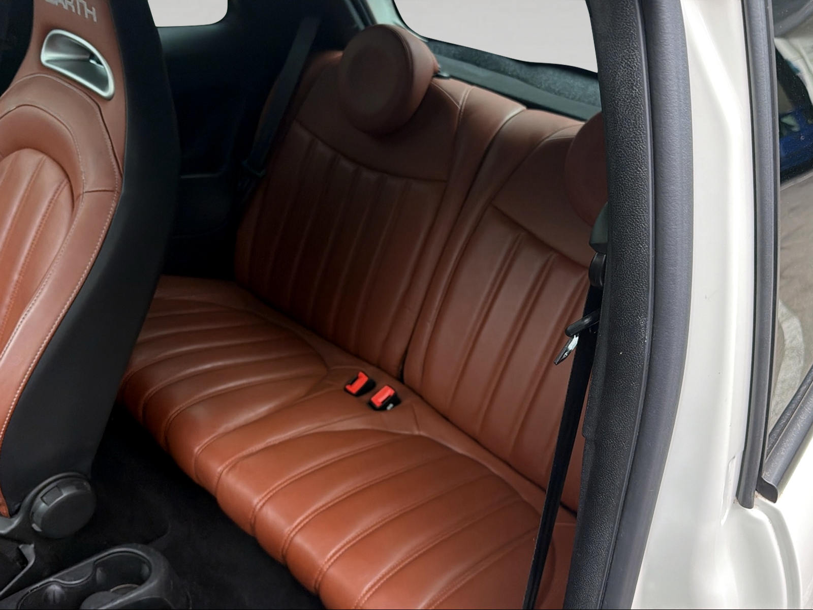 FIAT 595 1.4 16V Turbo Abarth Turismo Dualogic-image-7