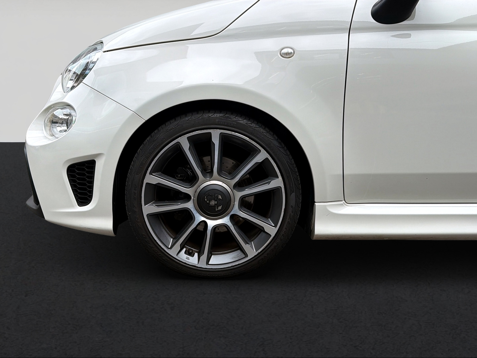 FIAT 595 1.4 16V Turbo Abarth Turismo Dualogic-image-2