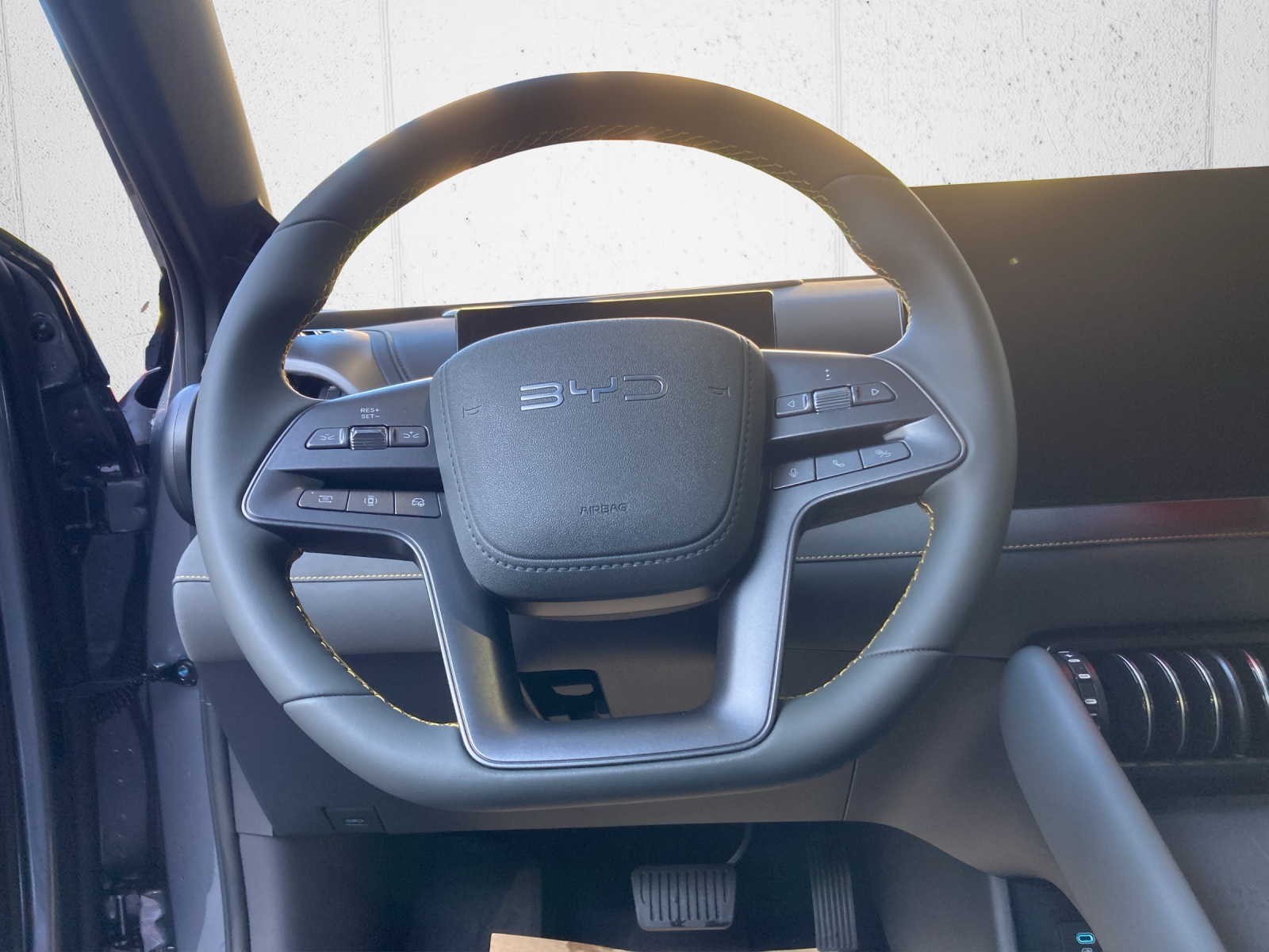 BYD Atto 3 EVO 74.8 kWh Excellence AWD-image-9