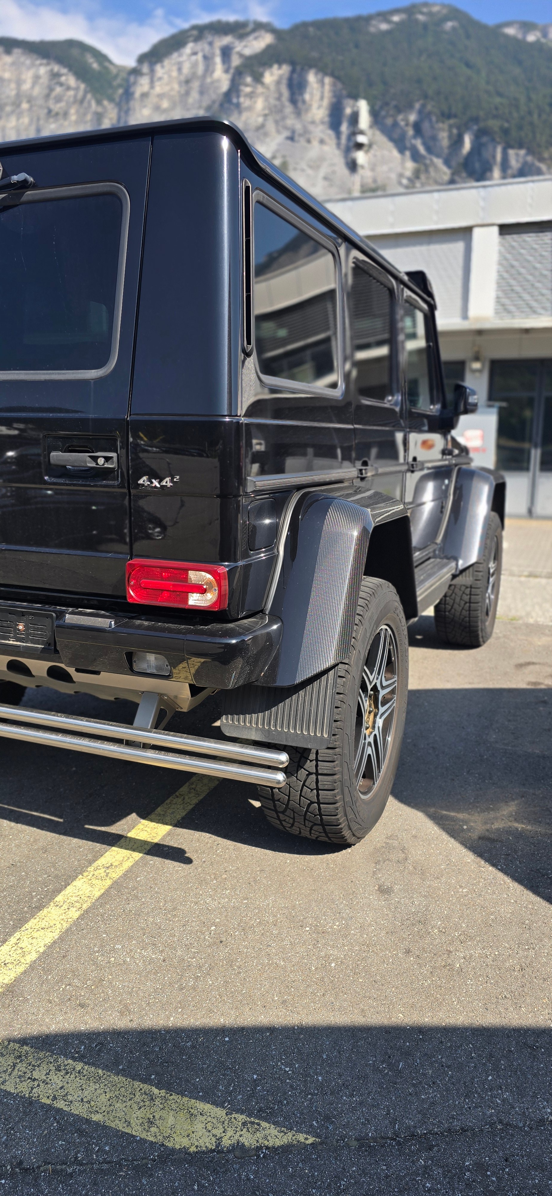 MERCEDES-BENZ 4x4 / 2 Brabus 500 PS-image-4