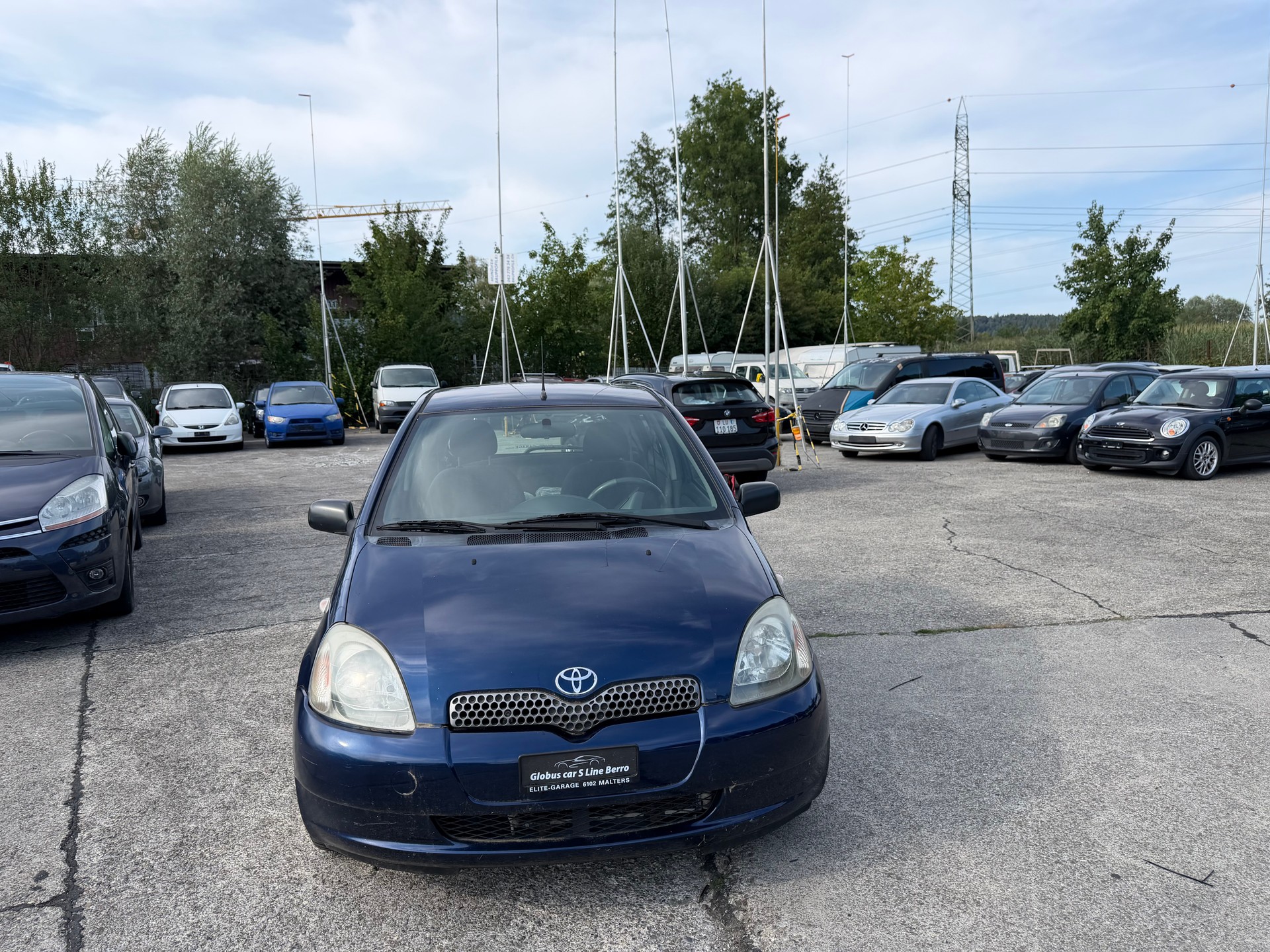 TOYOTA Yaris 1.0 Linea Luna-image-0