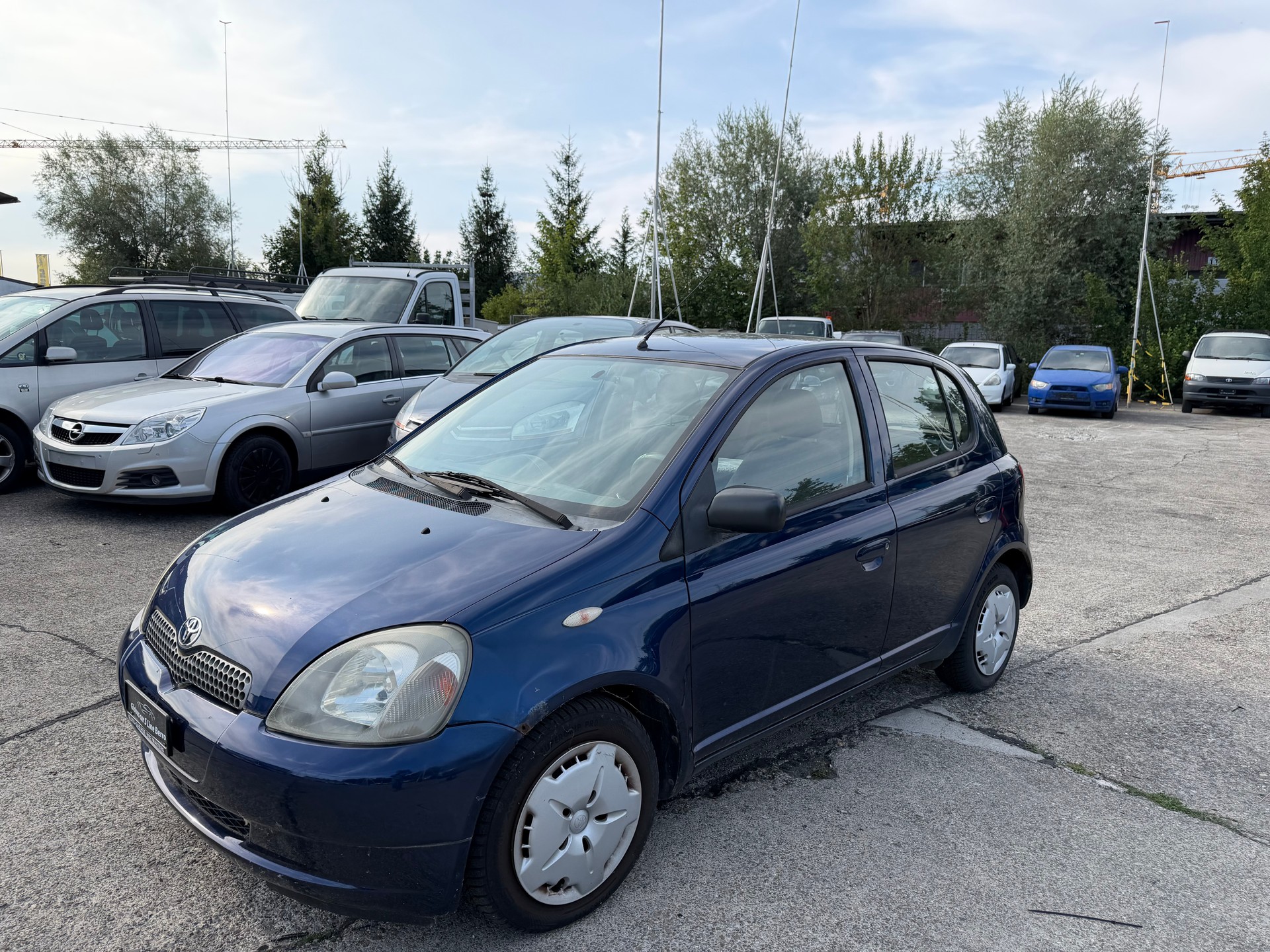 TOYOTA Yaris 1.0 Linea Luna-image-6