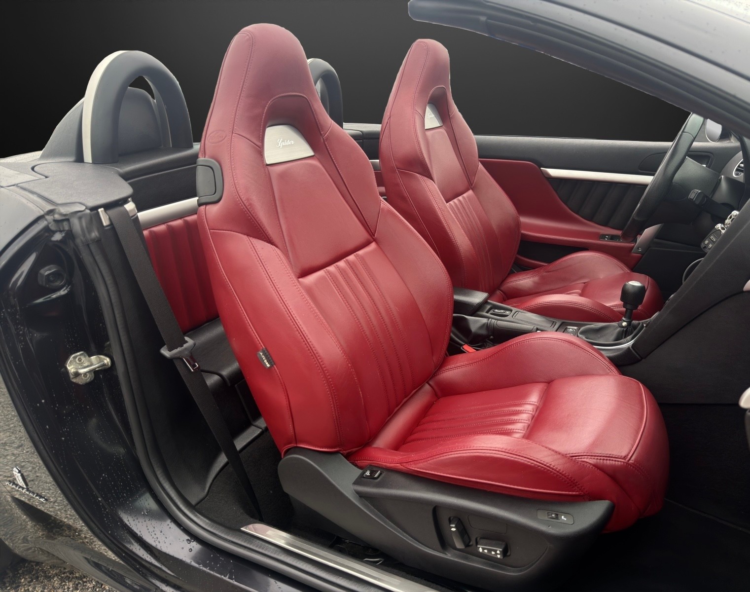 ALFA ROMEO Spider 1.8 TBi mit 200 PS-image-8
