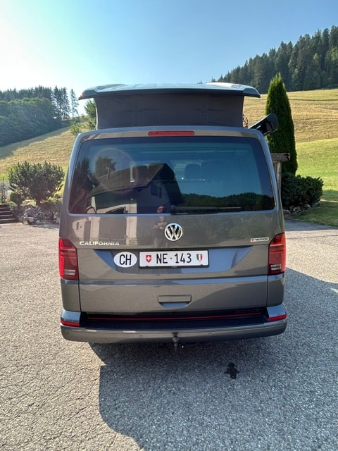 VW 2.0 TDI 204 Ocean Edition DSG 4m-image-3