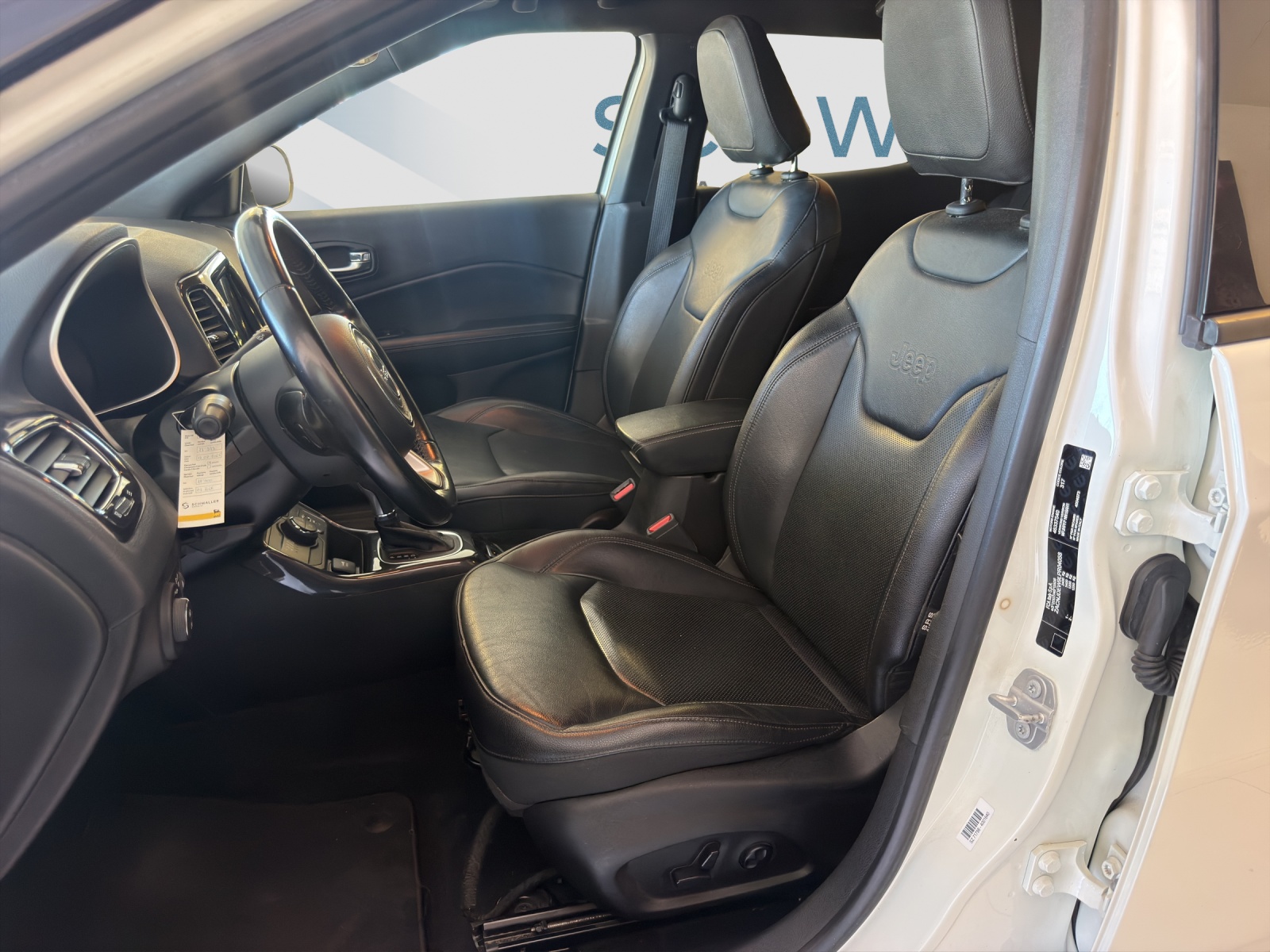 JEEP COMPASS 1.3 S 4xe-image-8