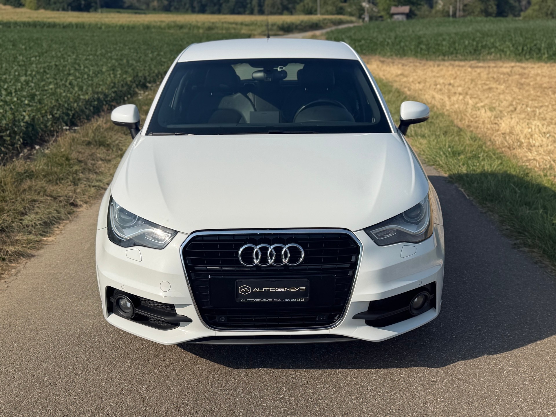 AUDI A1 Sportback Sport 1.4 TFSI Ambition S-tronic-image-1