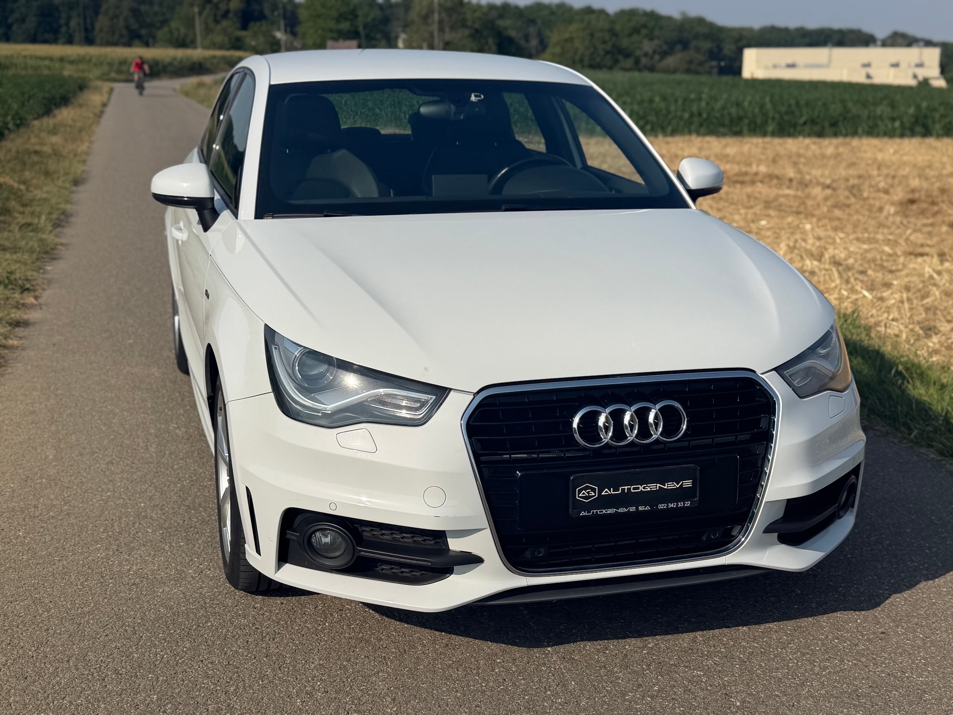 AUDI A1 Sportback Sport 1.4 TFSI Ambition S-tronic-image-8