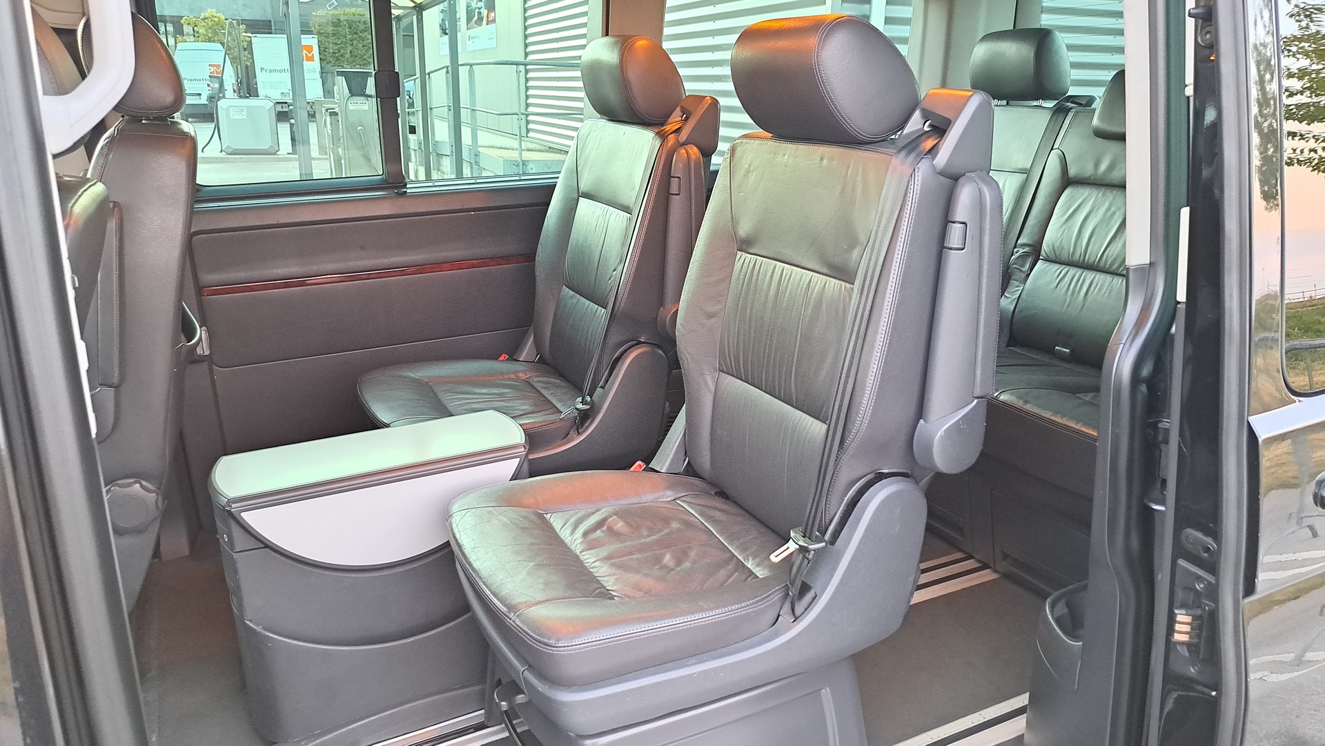 VW 2.5 TDI 174 Highline-image-4