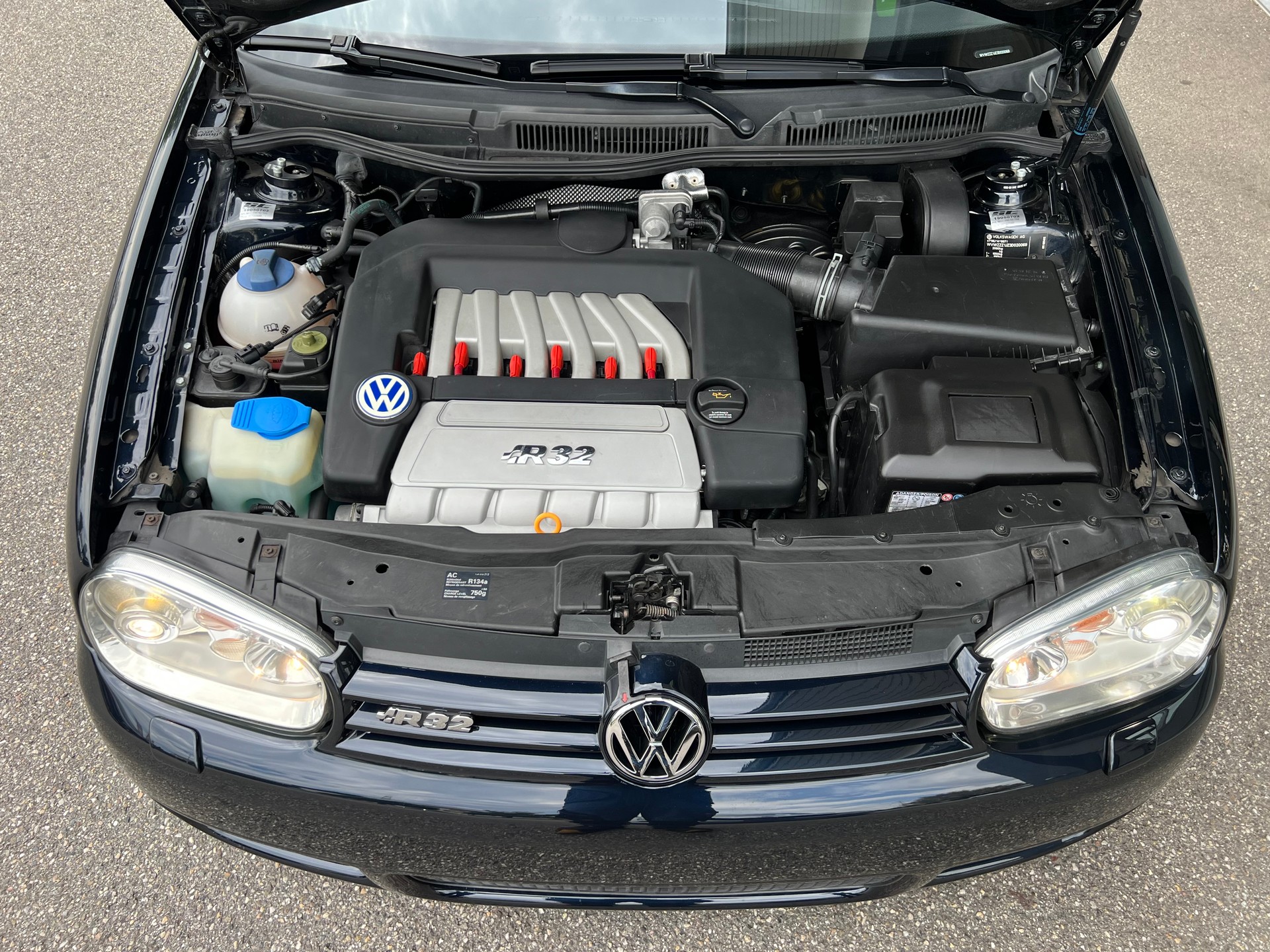 VW Golf IV 3.2 V6 R32 4motion-image-12